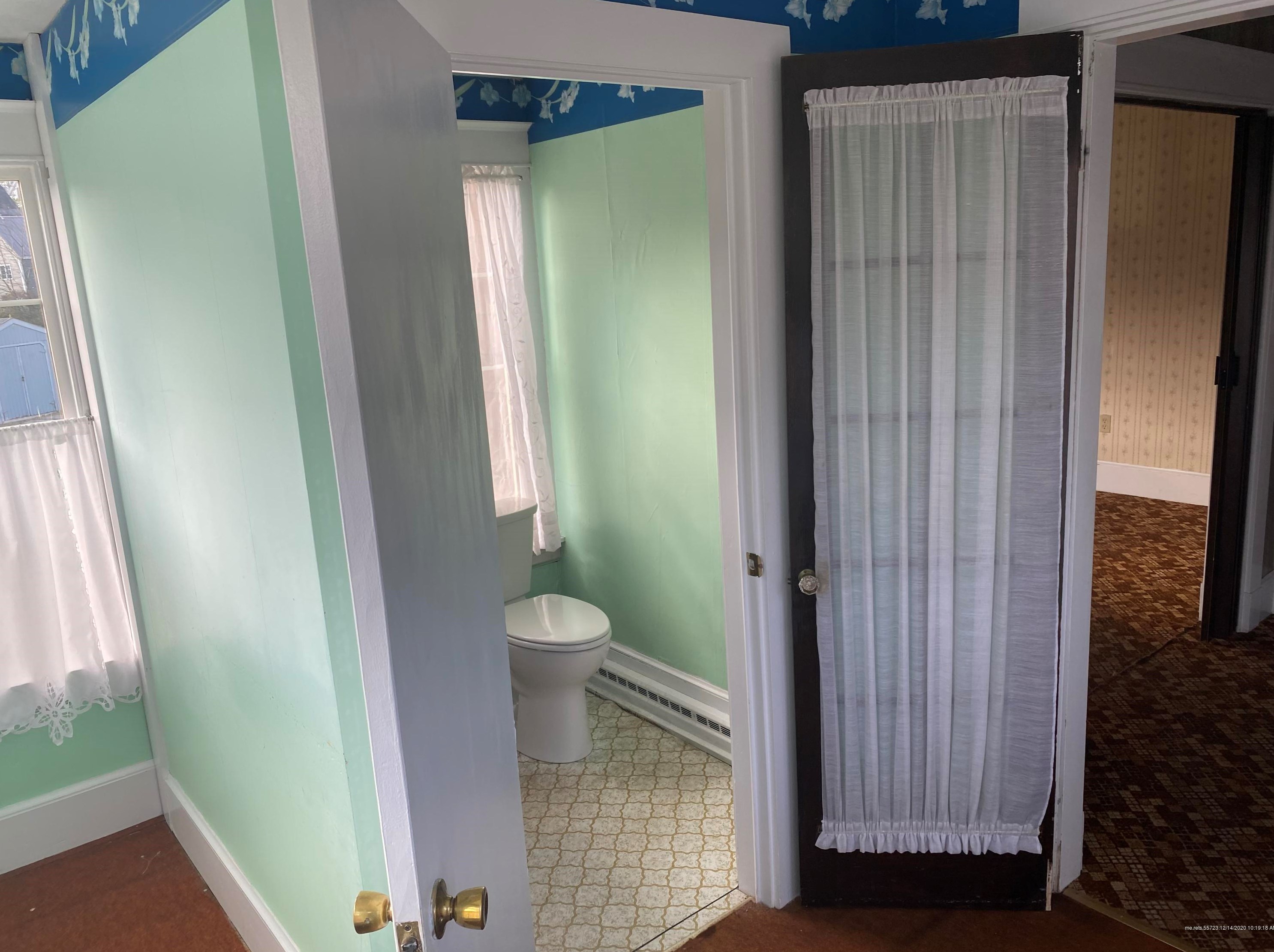 205 Main St, Sebec ME 04426-1243 exterior