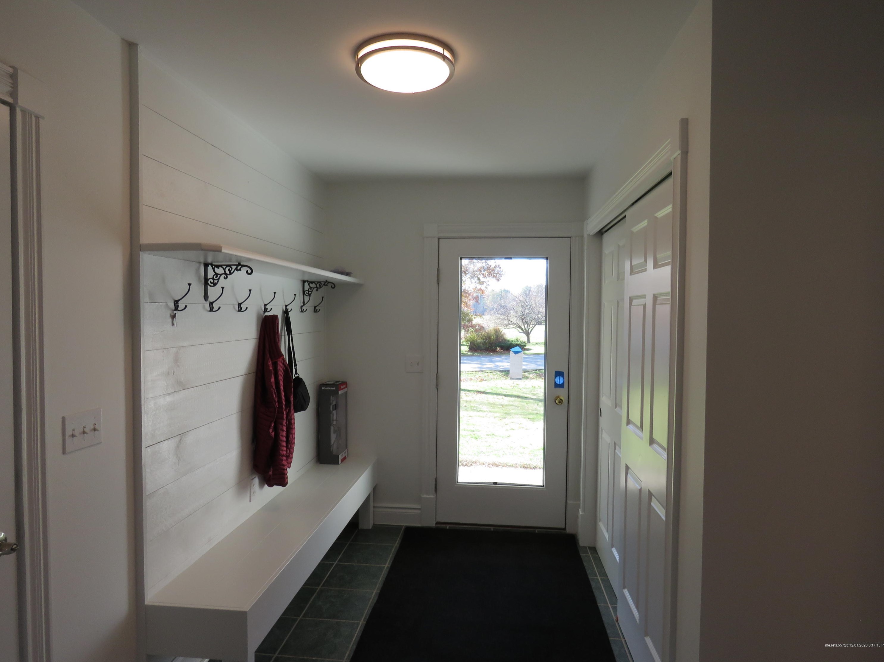 3 Muirfield Rd, Portland, ME 04105-1178