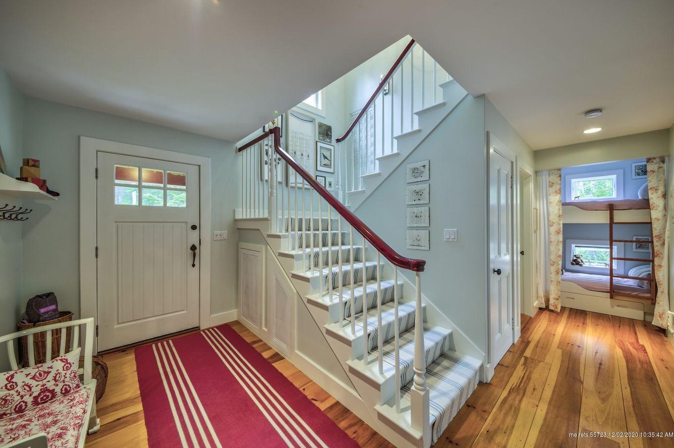 1068 Ellis Ln, Islesboro, ME 04848-4062