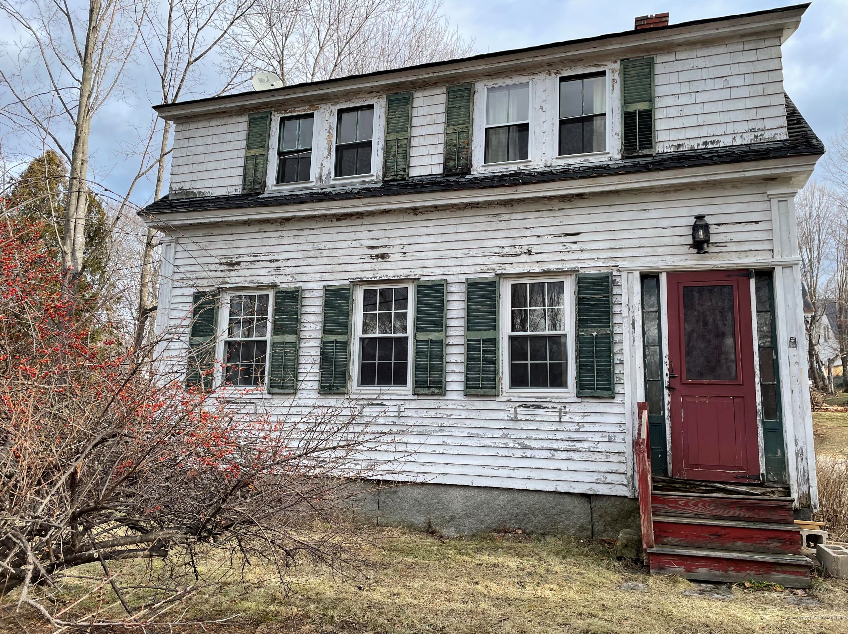 22 Smith St, Sweden, ME 04040-3454