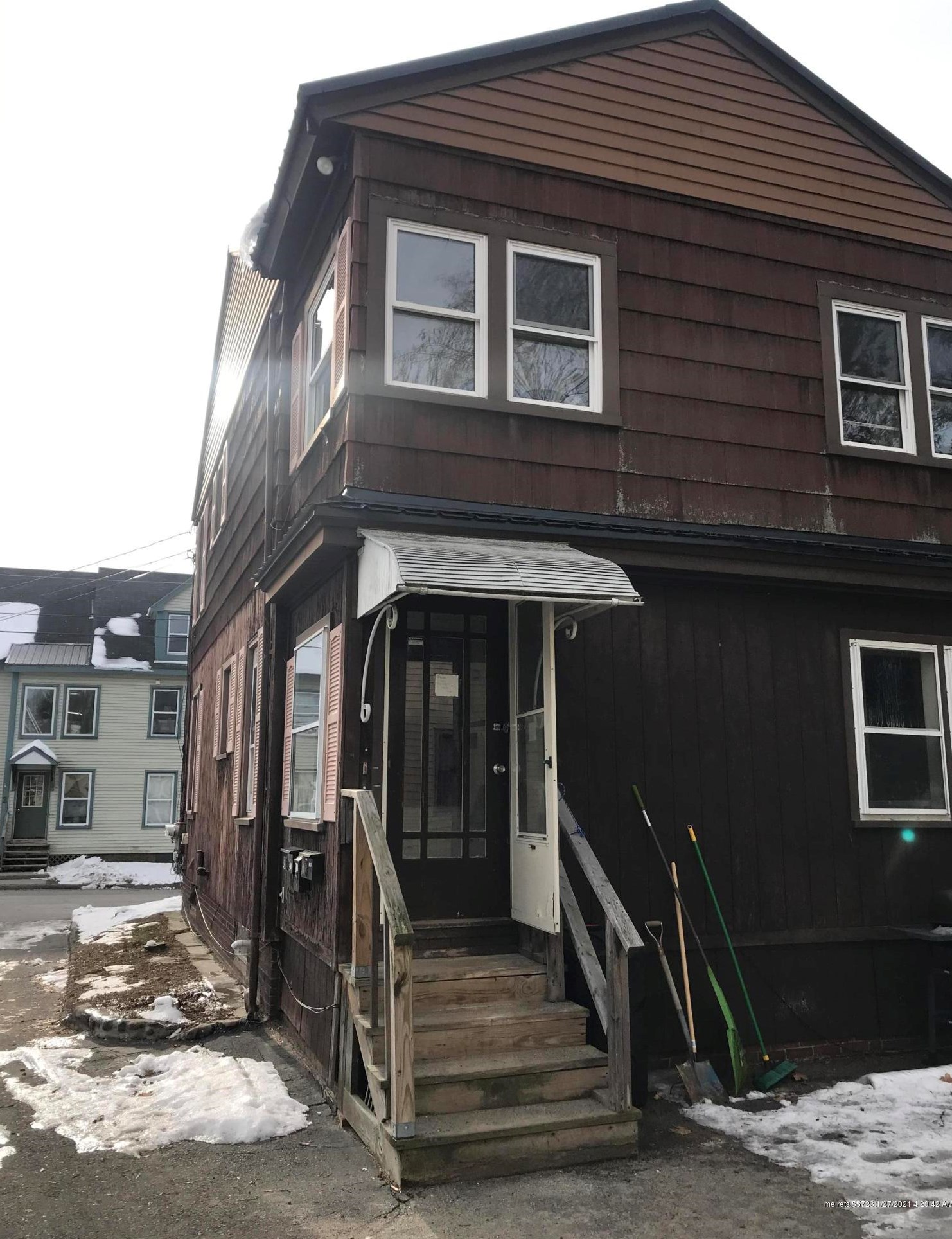 1 Bellevue St, Waterville, ME 04901