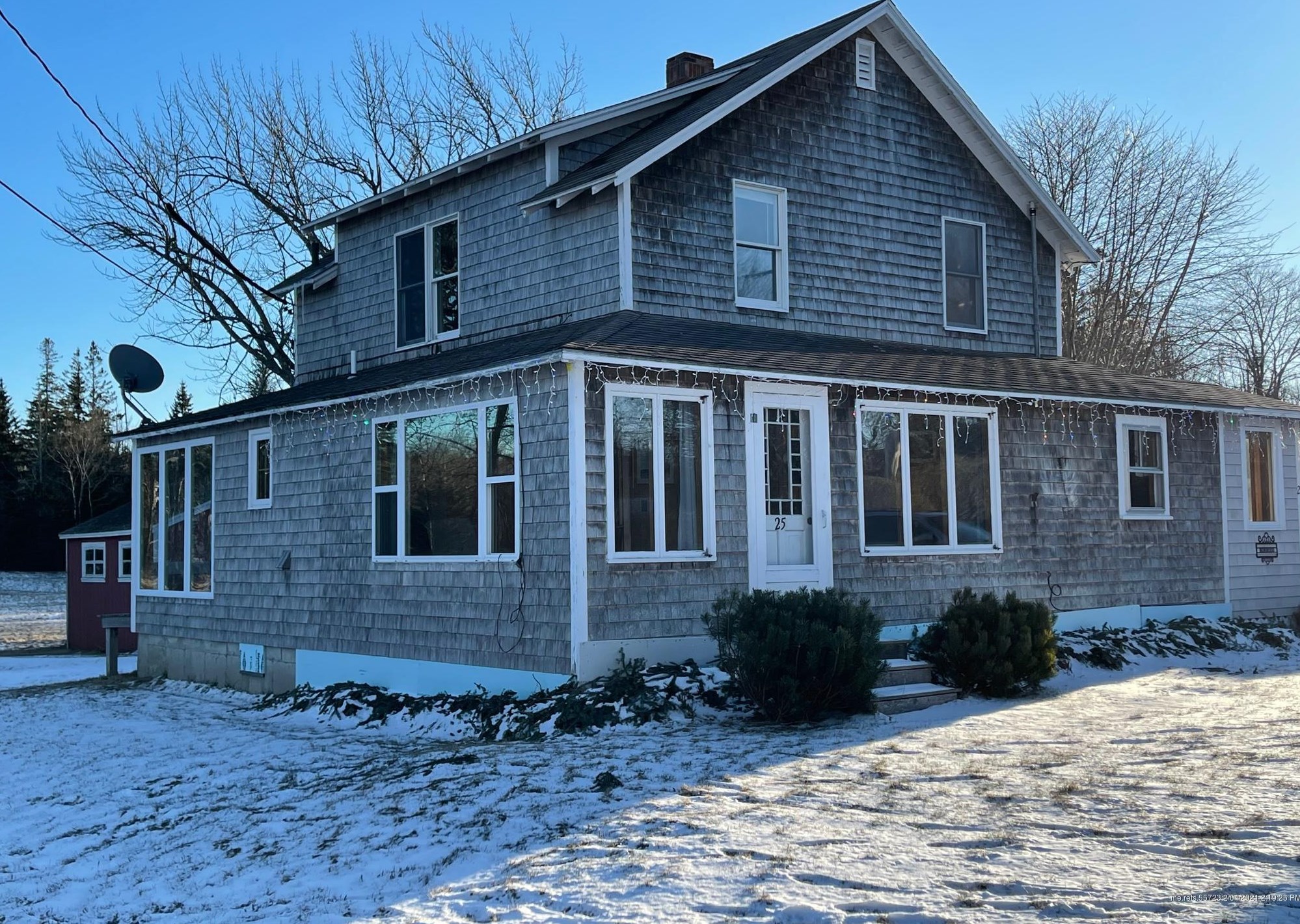 25 Robinson Ln, Southwest Harbor, ME 04679-4217