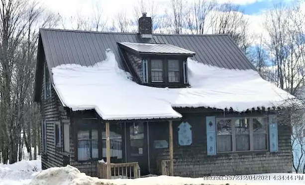 79 Summer St, Sebec, ME 04426