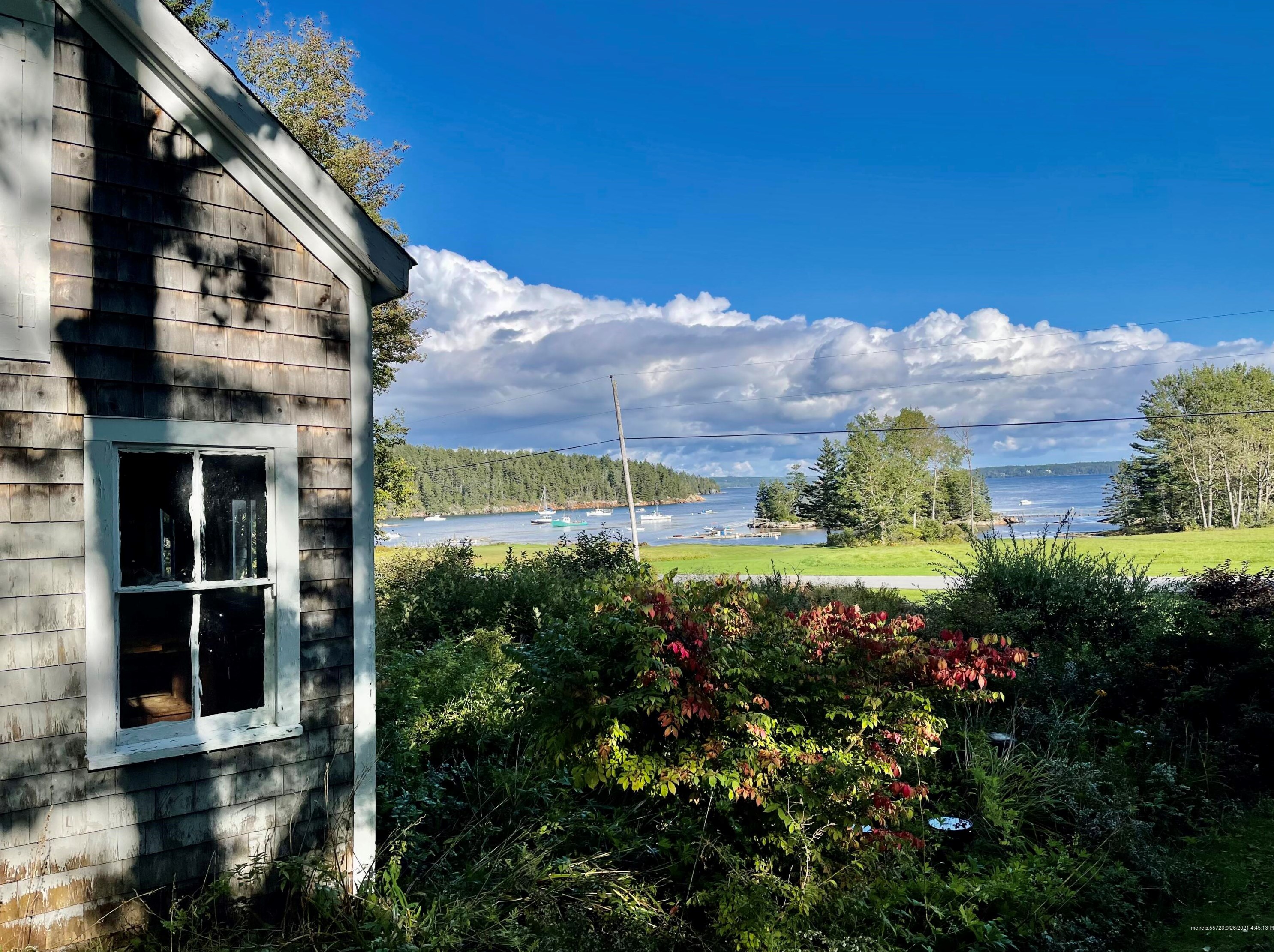 141 Weir Cove Rd, Brooksville, ME 04642