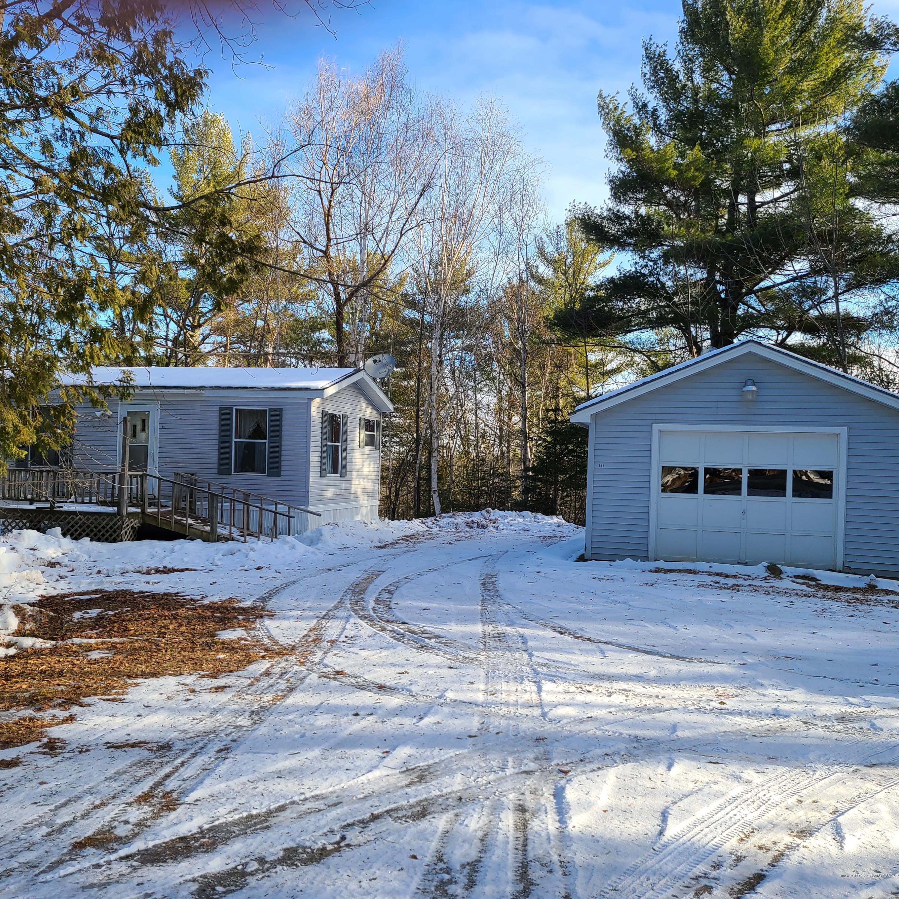 949 Moosehead Trail Hwy, Brooks, ME 04921-3408