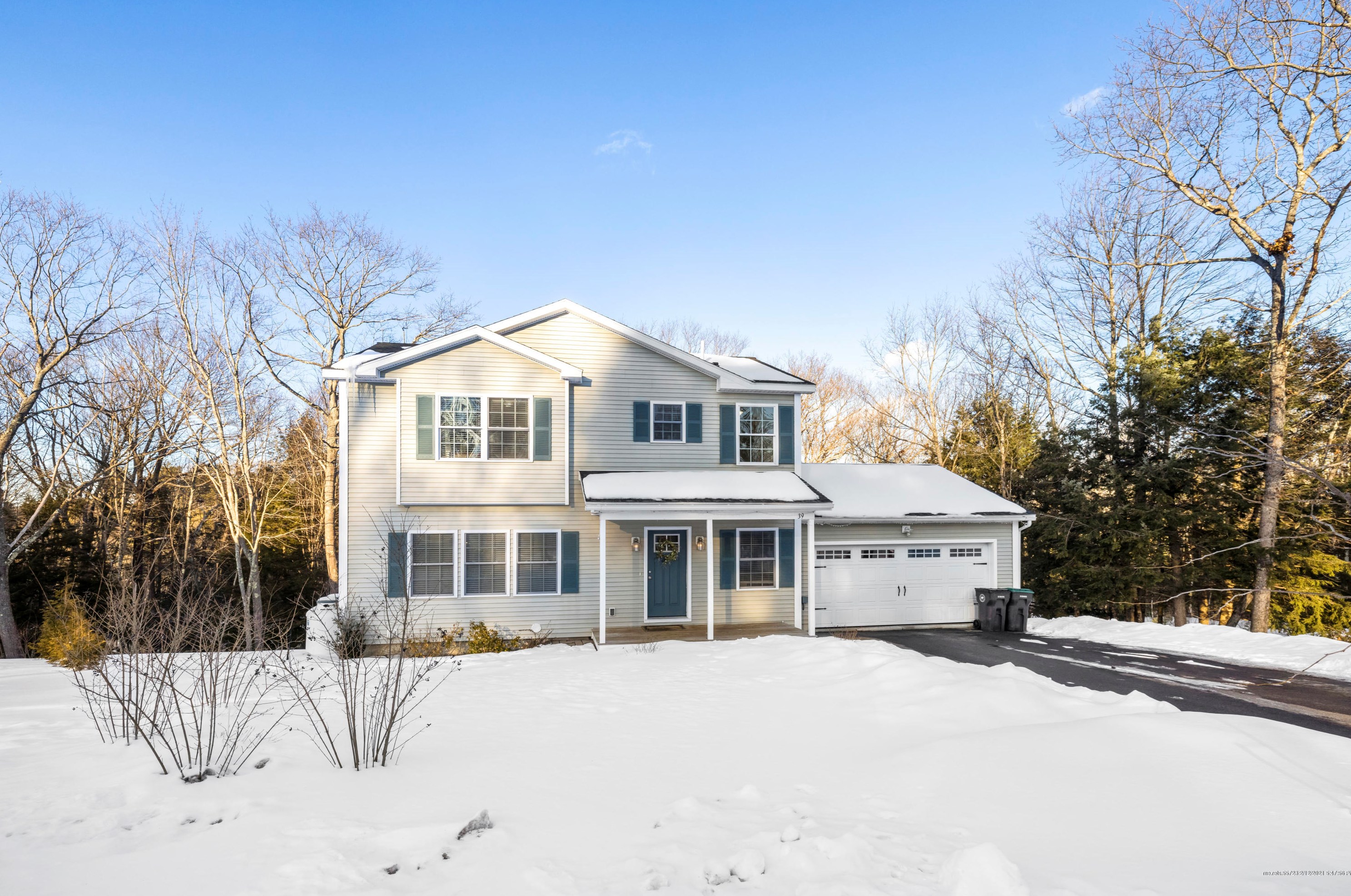 39 Ericas Way, Kennebunk ME  04043-7097 exterior