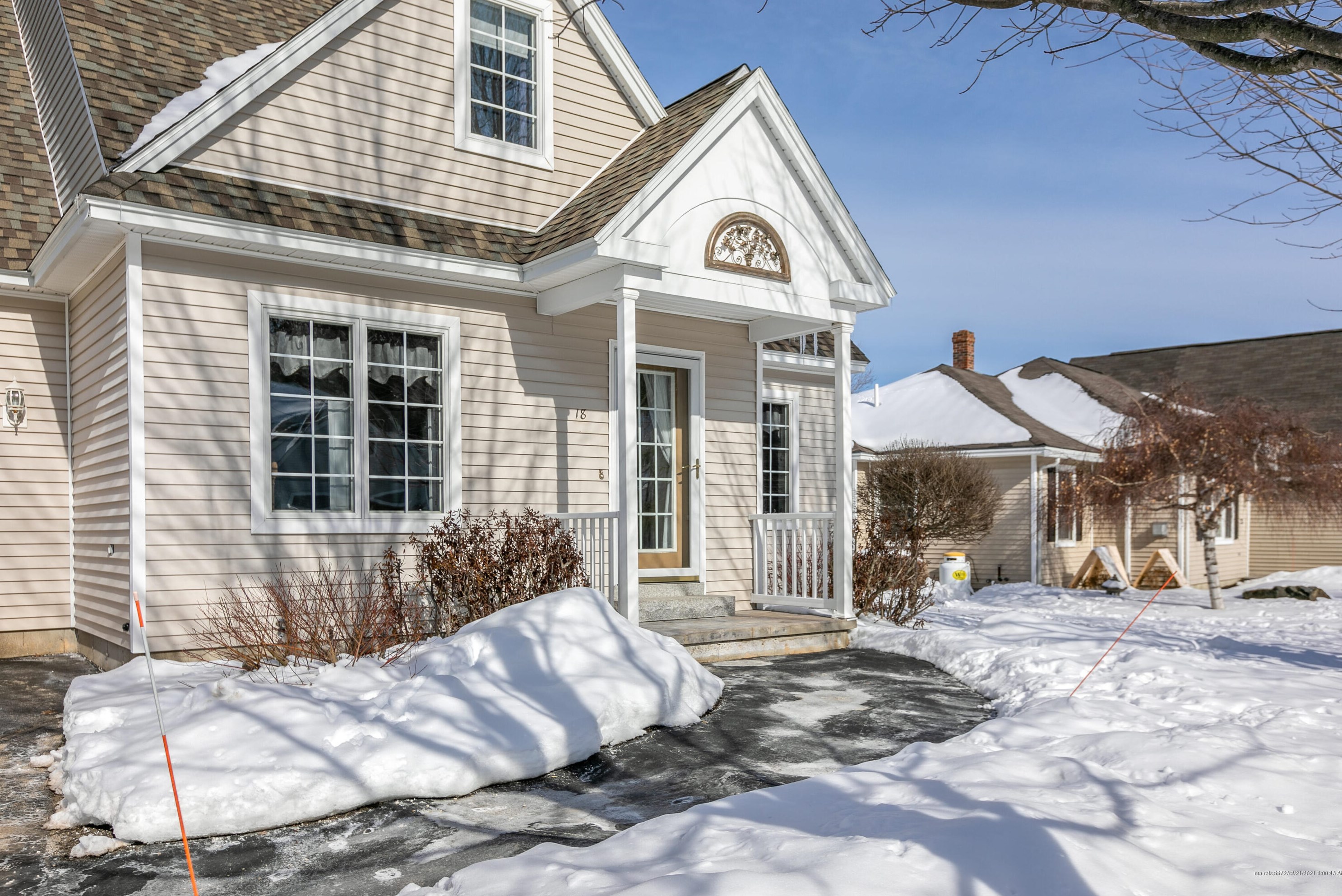 18 Samantha Dr, Gorham, ME 04038 exterior