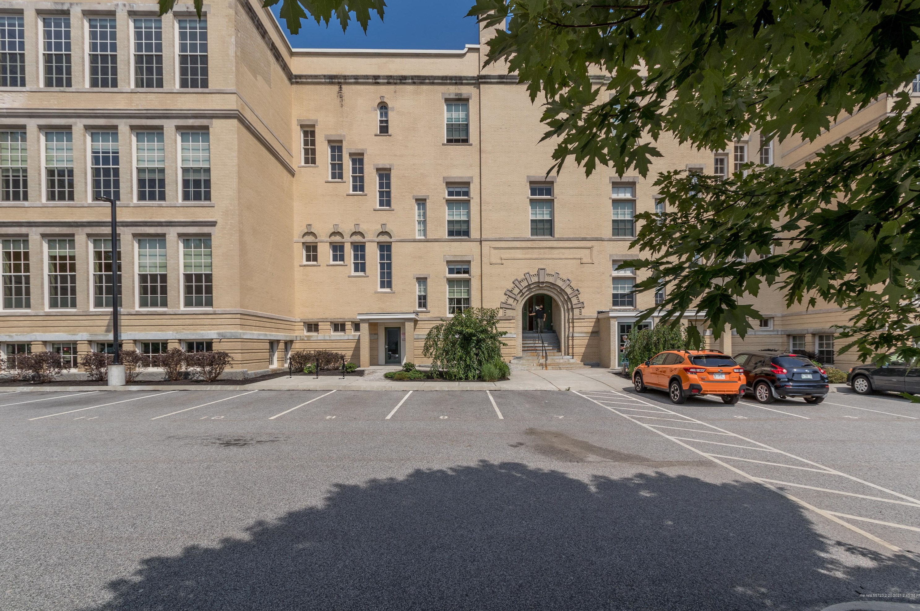 172 Falmouth St, Portland ME 04102-2808 exterior