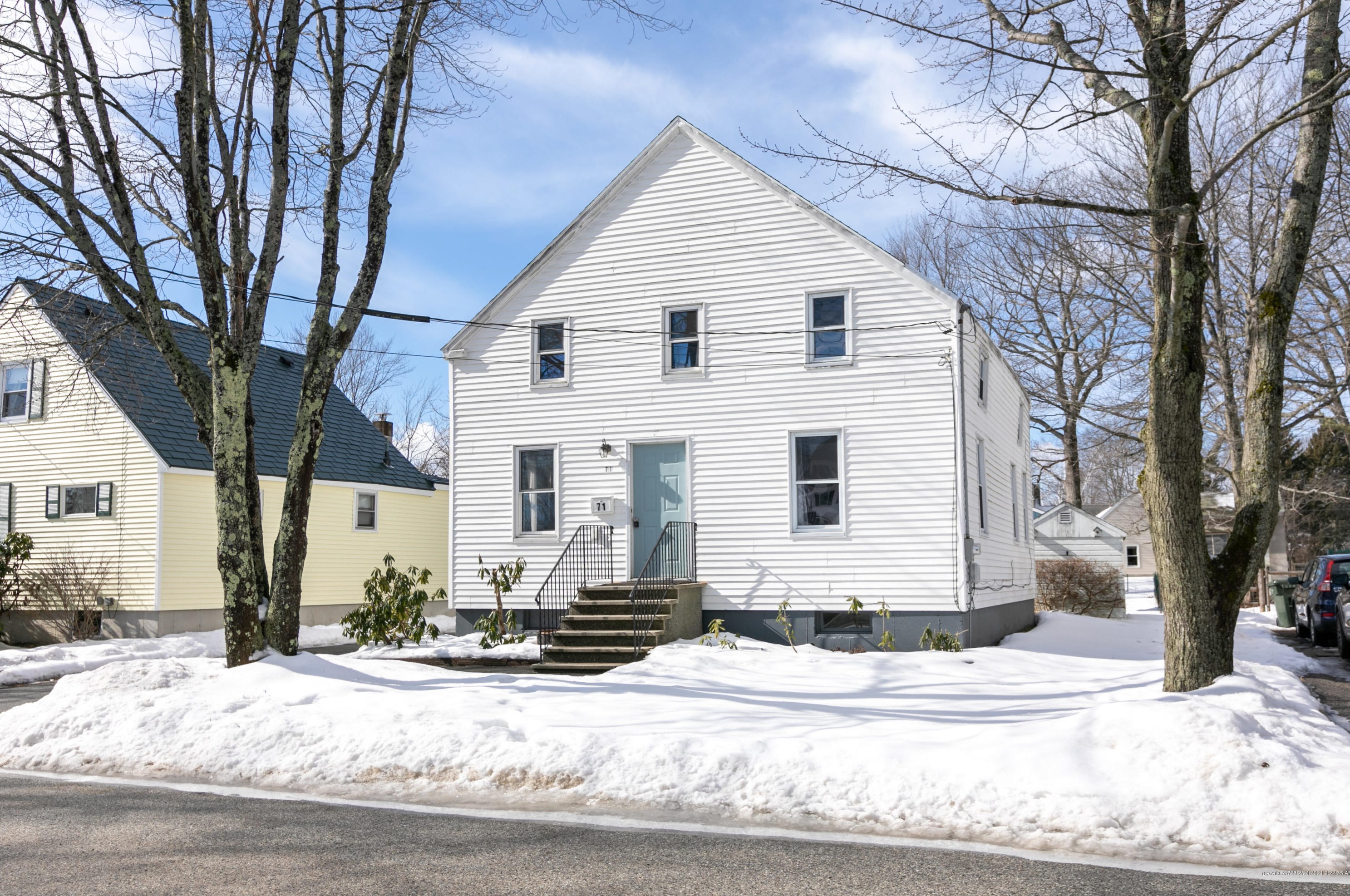 71 Brigham St, Portland ME 04106-3409 exterior