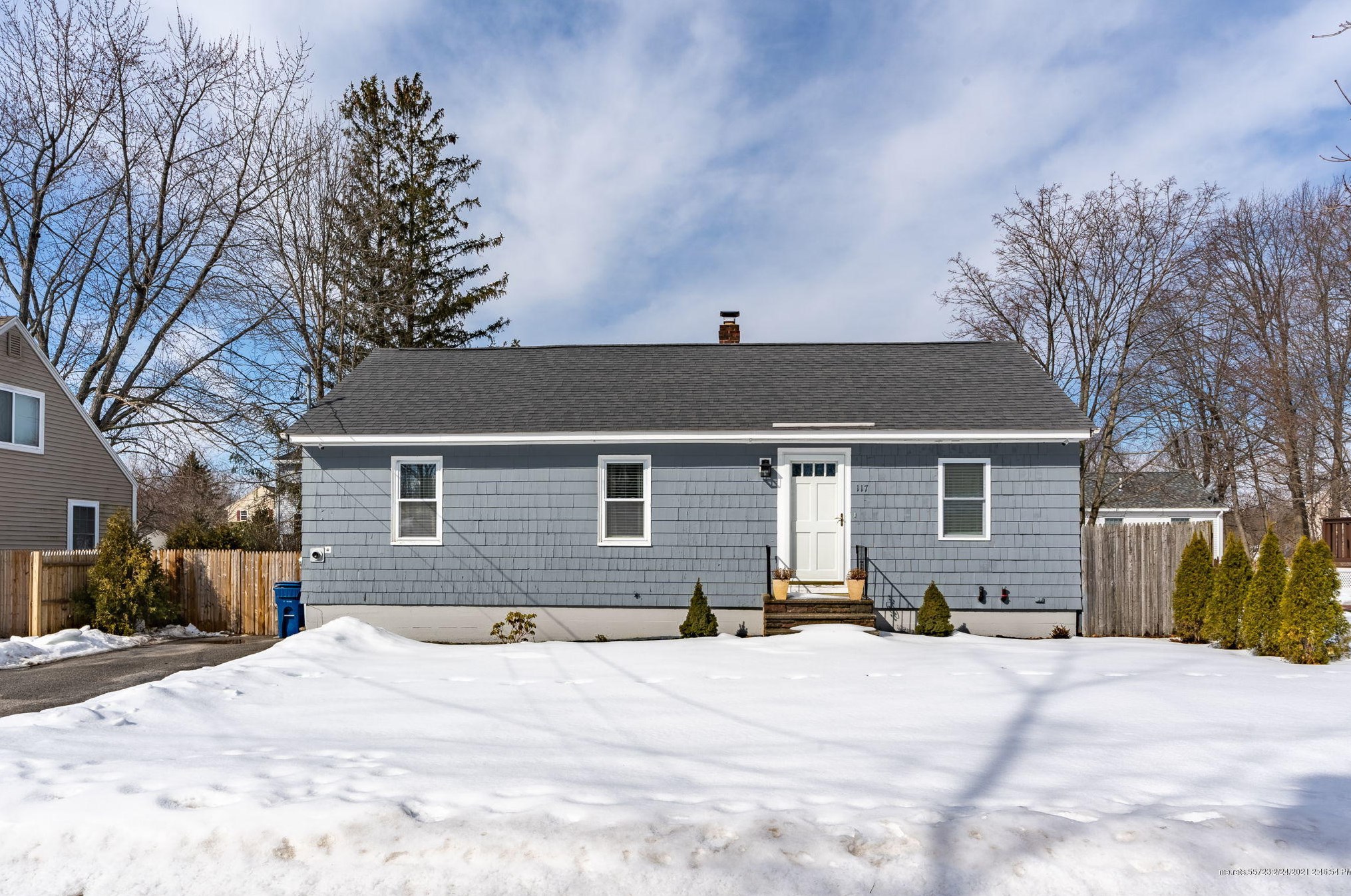 117 Belfort St, Portland ME 04103-1220 exterior