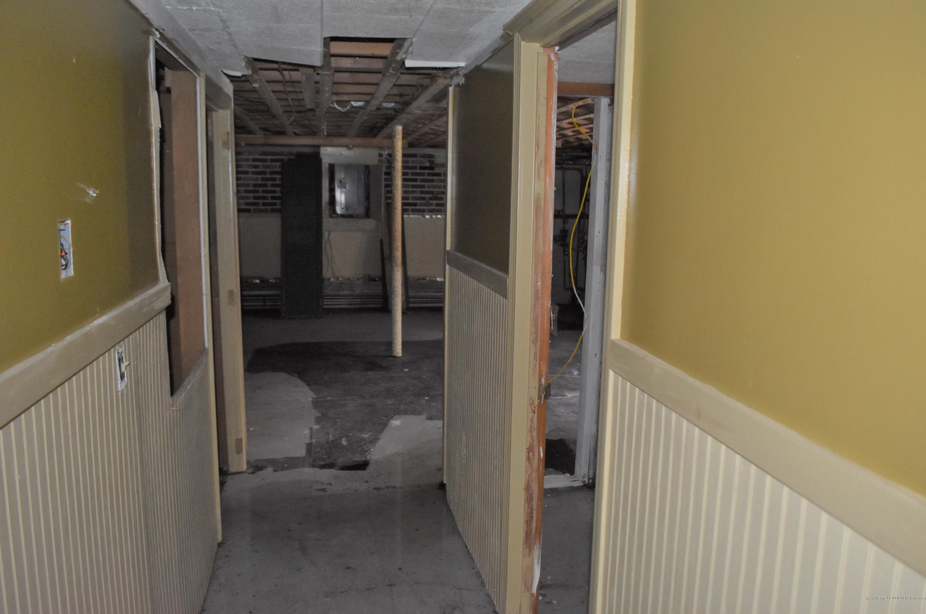 25 Smith, Portland ME 04106-2238 exterior