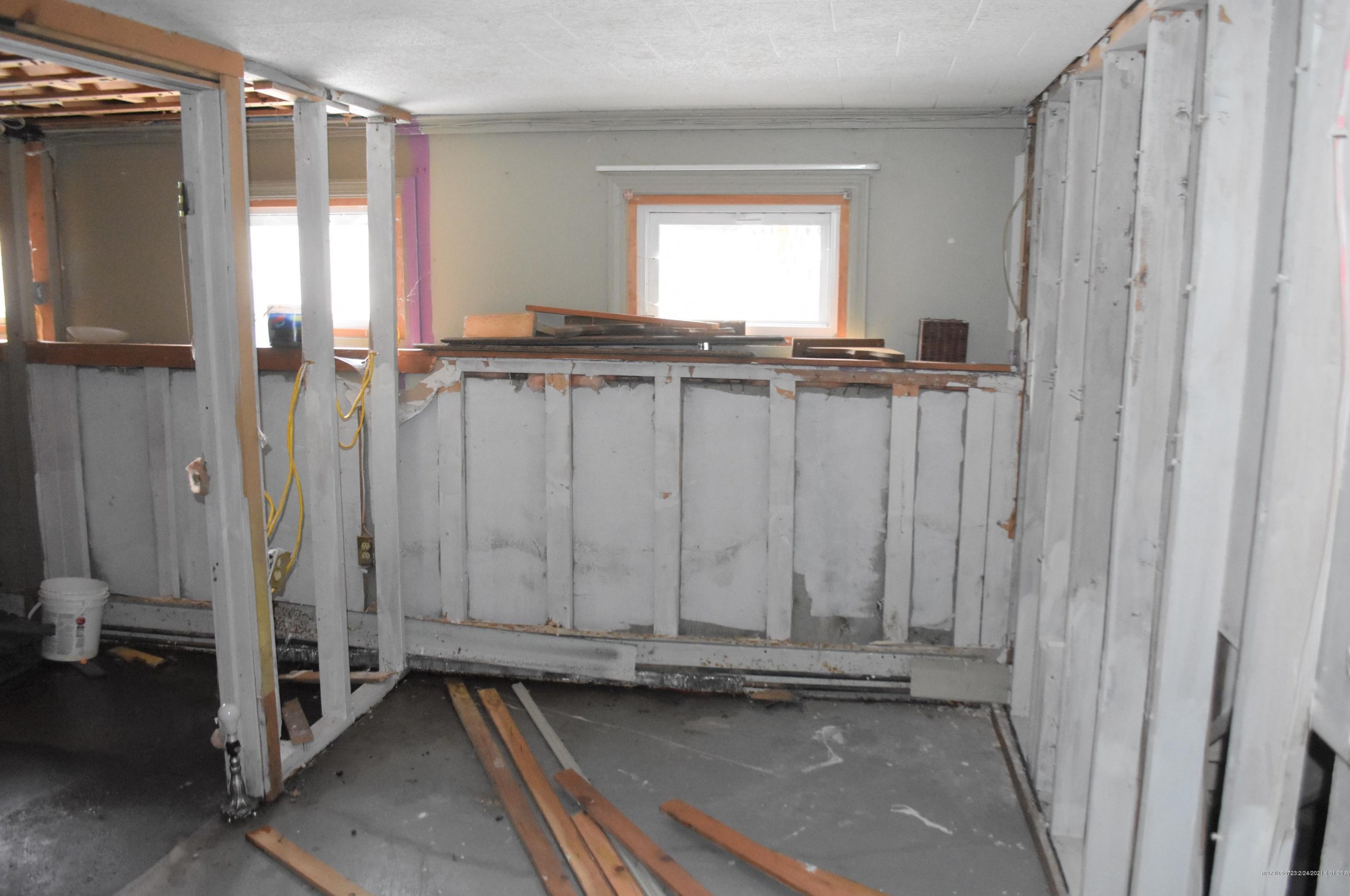 25 Smith, Portland ME 04106-2238 exterior