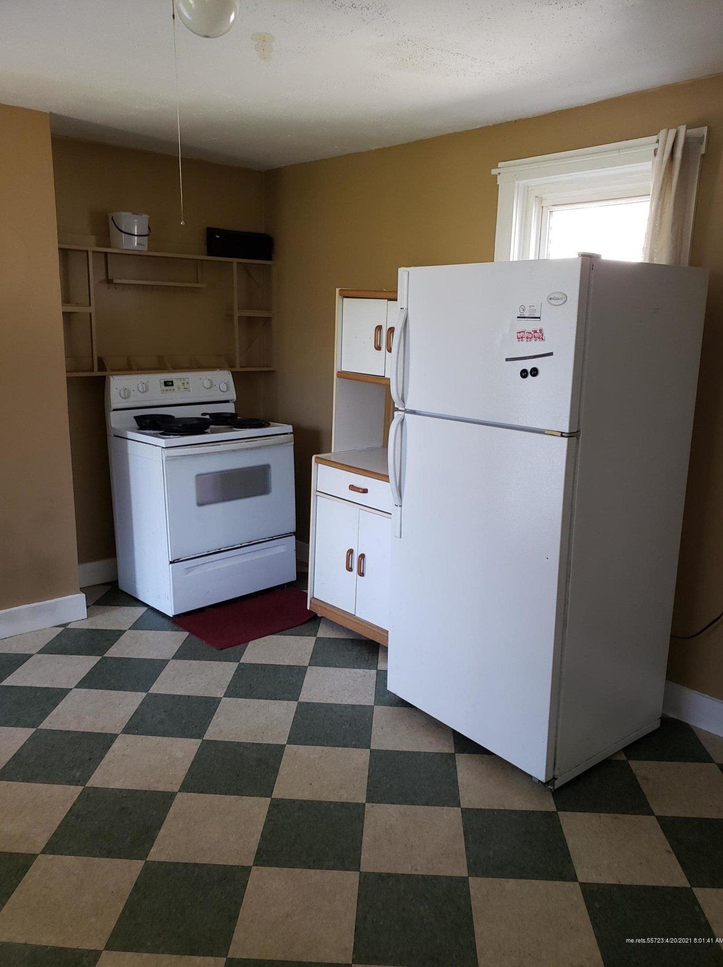 126 Broadway, Rockland, ME 04841