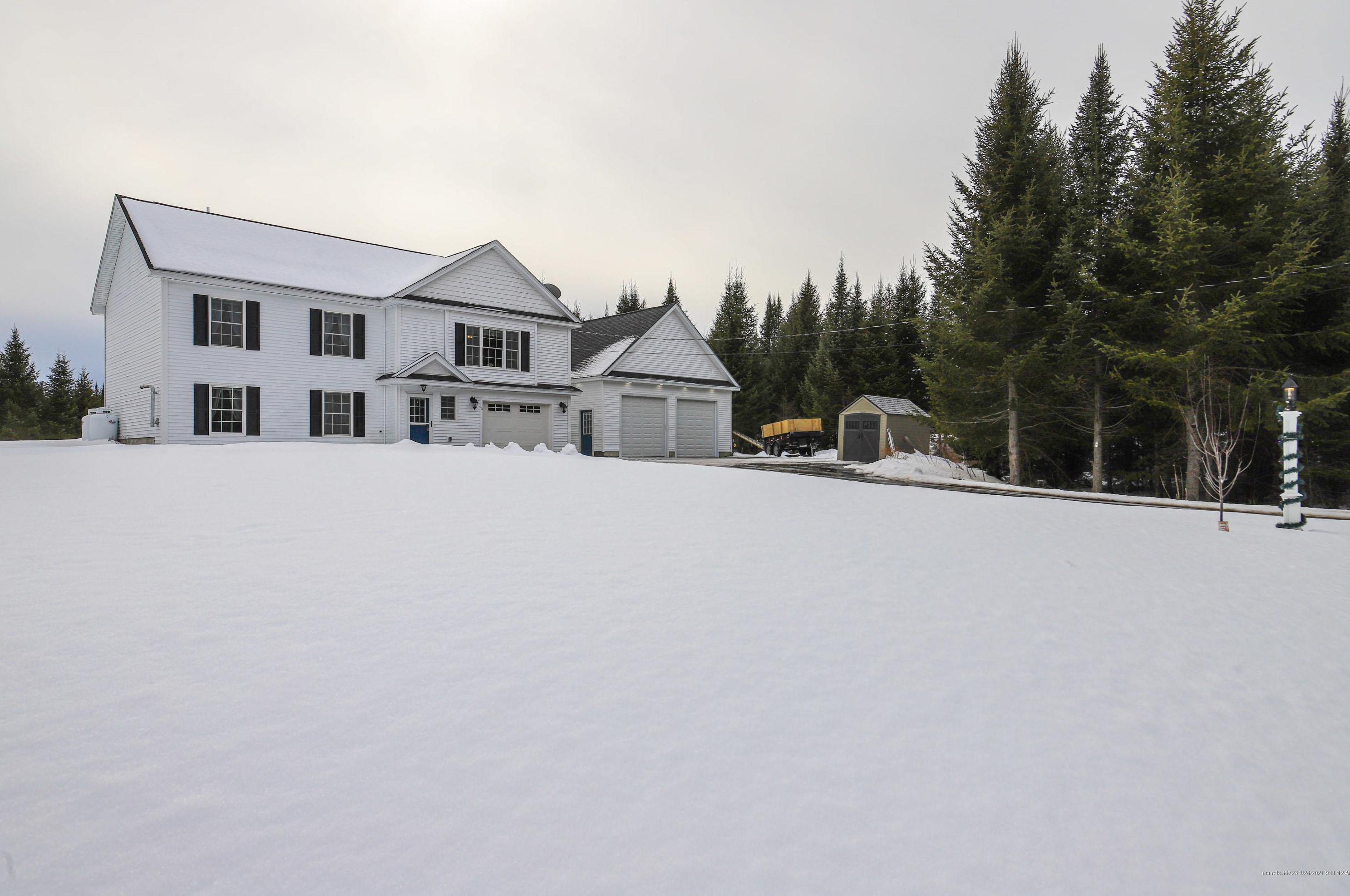 10 Riverside Rdg, Windham, ME 04062-4954