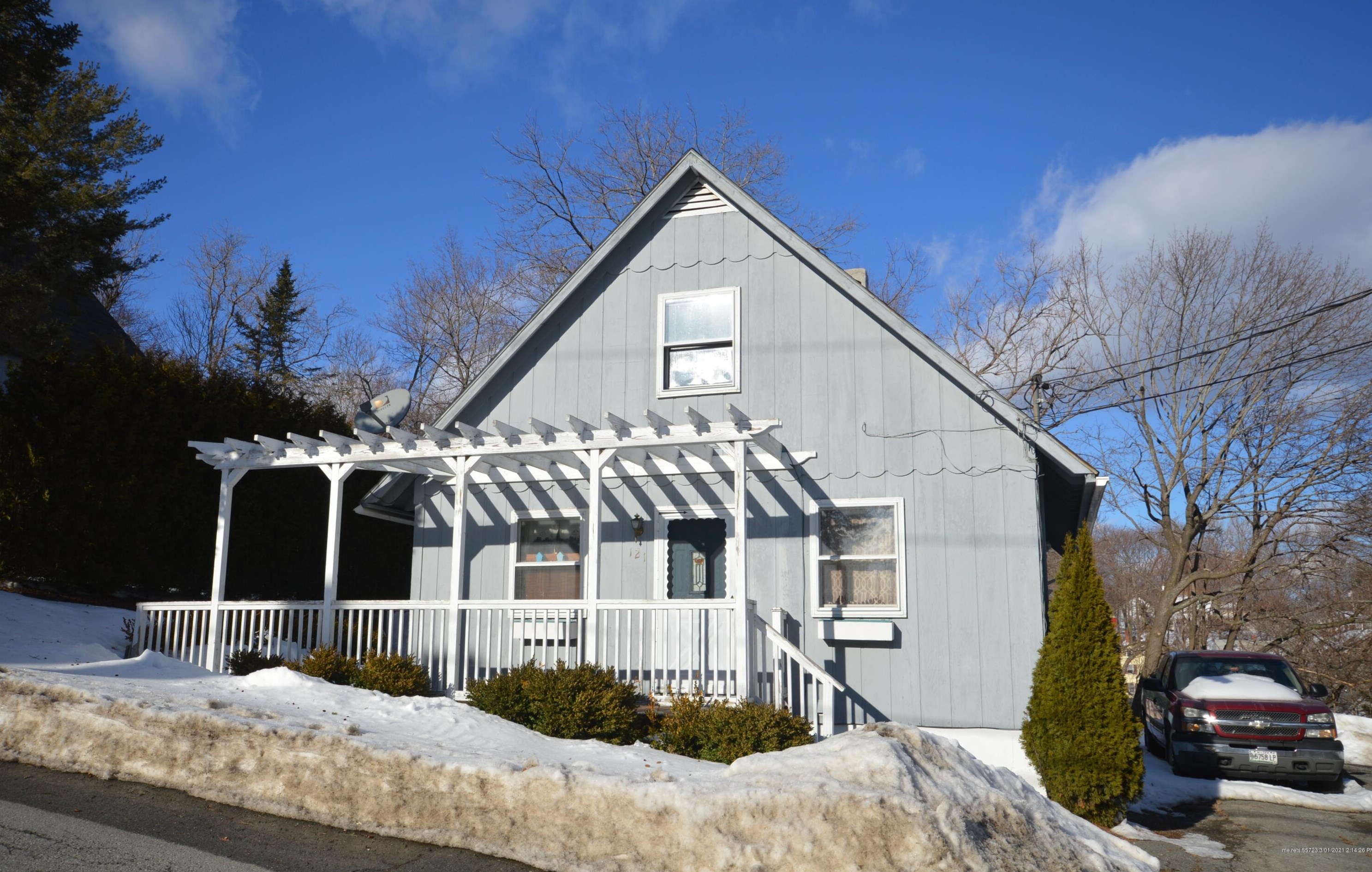 121 Sidney St, Bangor, ME 04401 exterior