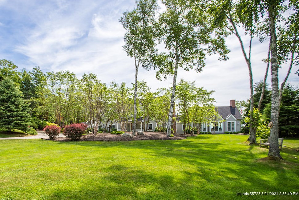 866 Pendleton Point Rd, Islesboro, ME 04848