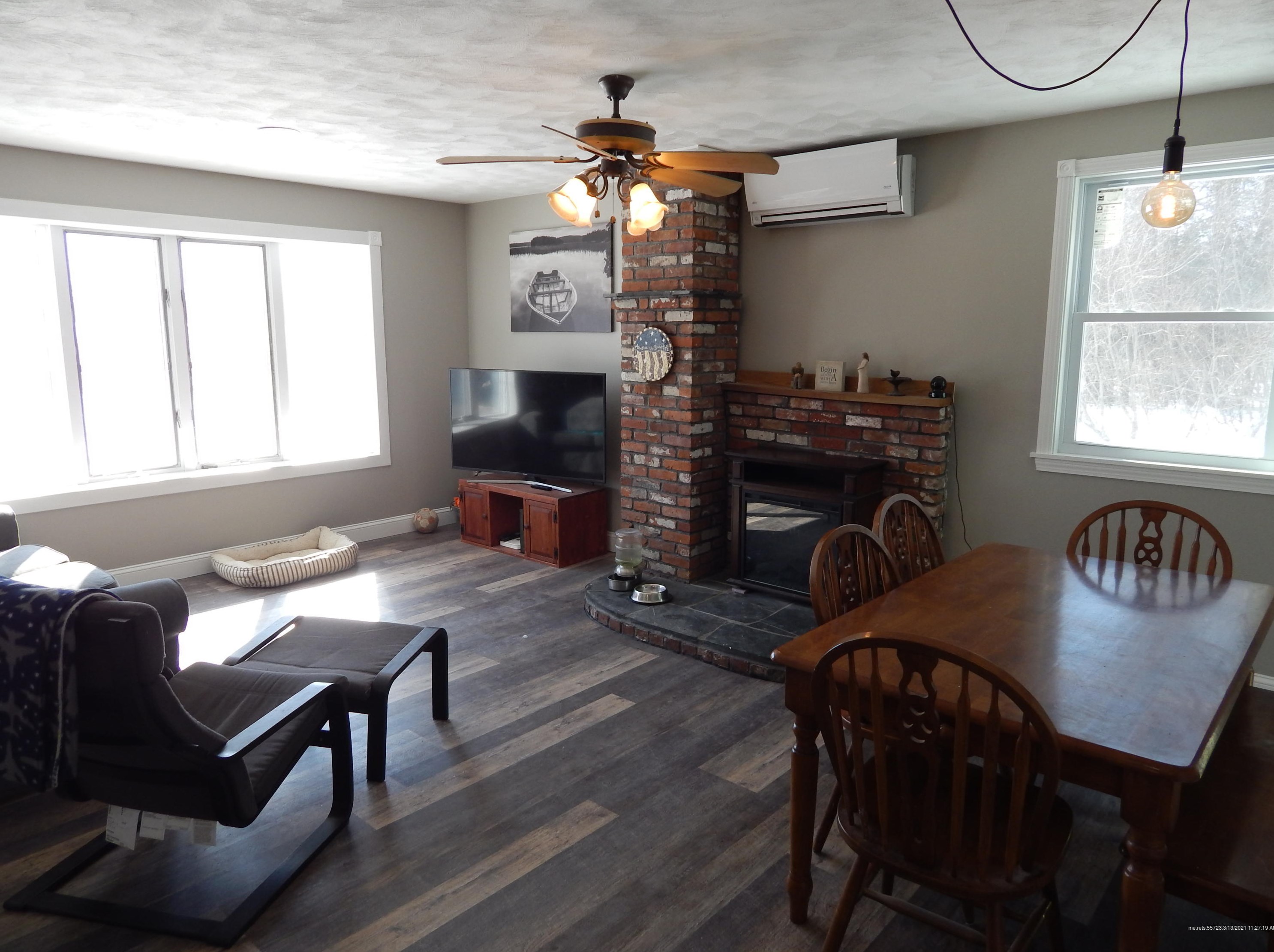 95 Clark Rd, Kenduskeag, ME 04450-3223