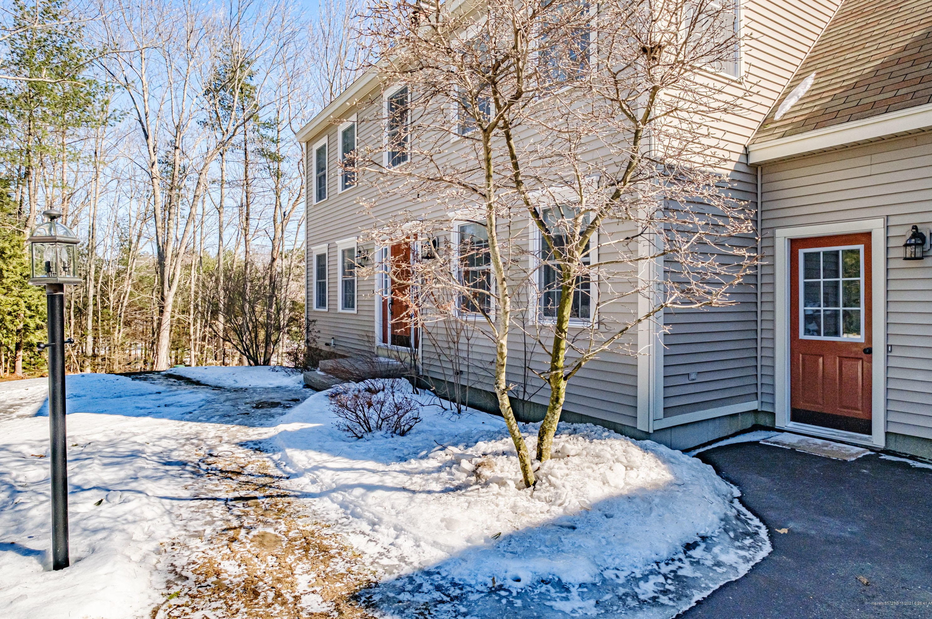 25 Woodfield Dr, Scarborough, ME 04074