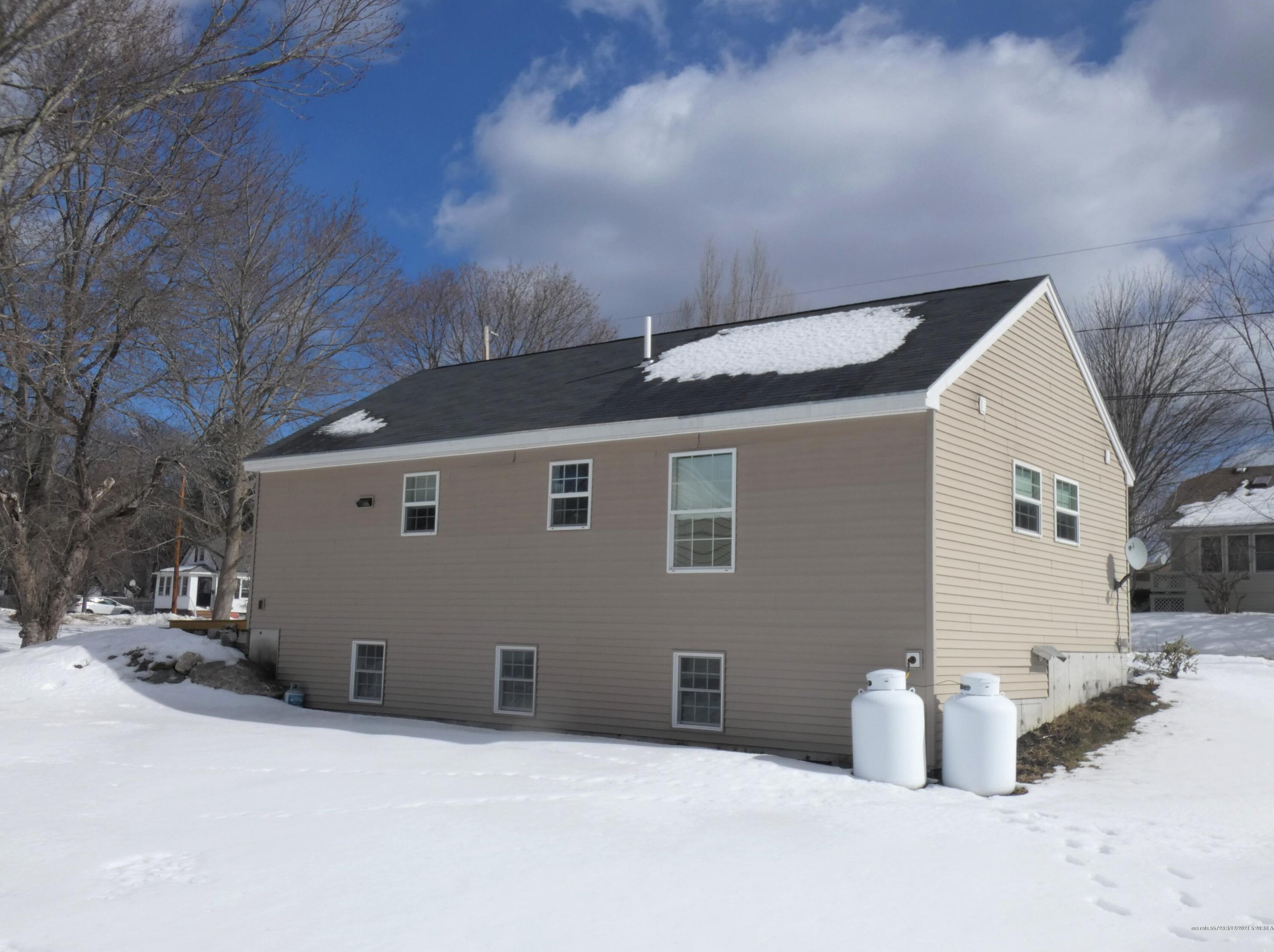 180 Pierce St, Westbrook ME  04092-2429 exterior
