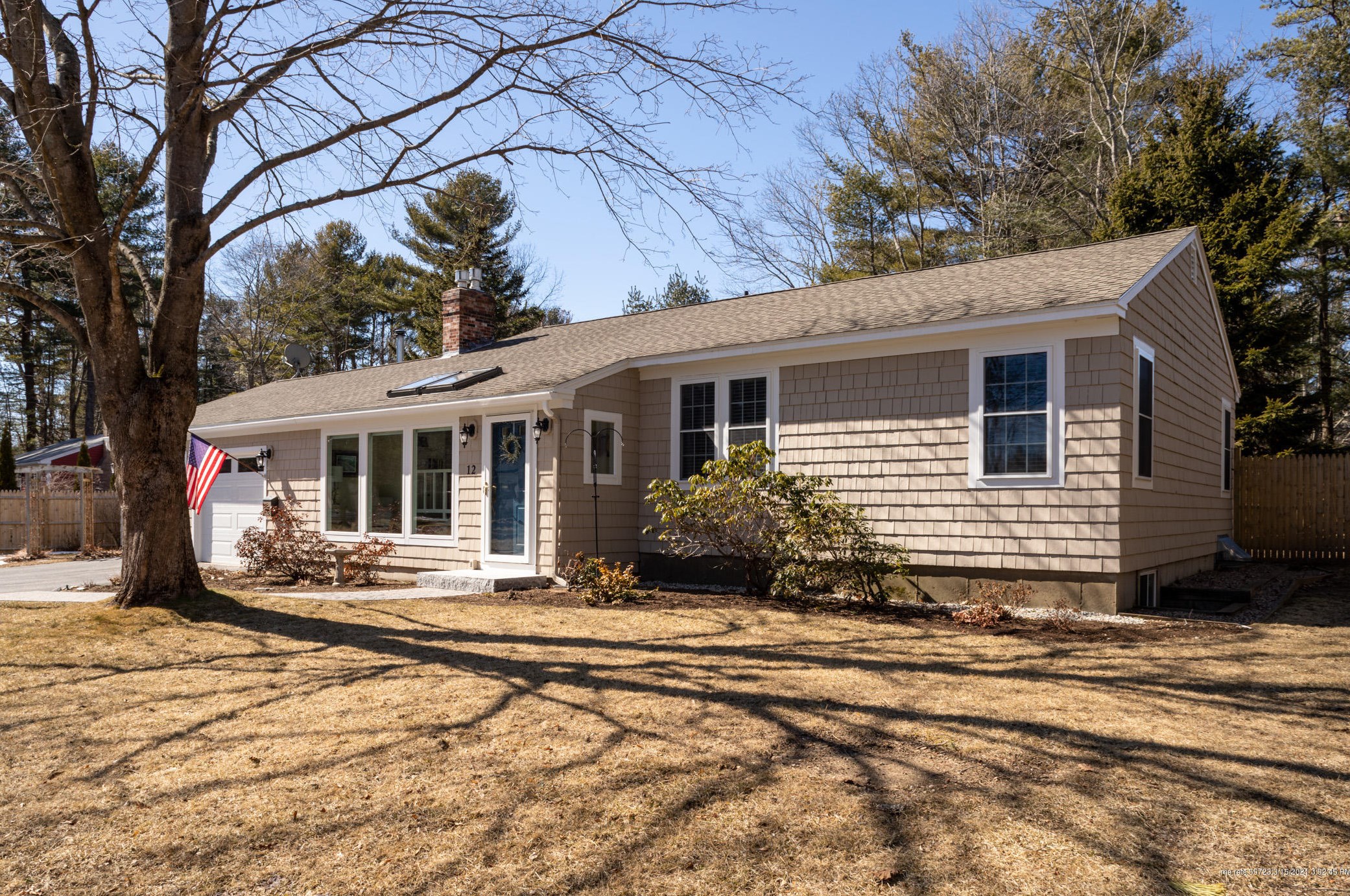 12 Ridgewood Cir, Kennebunk, ME 04043-7343
