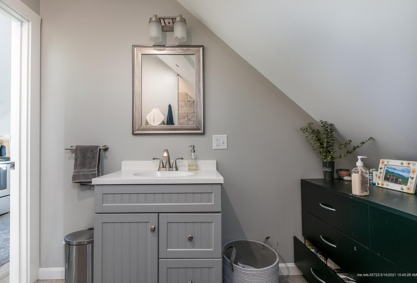 117 Allen Ave, Portland ME 04103-3788 exterior