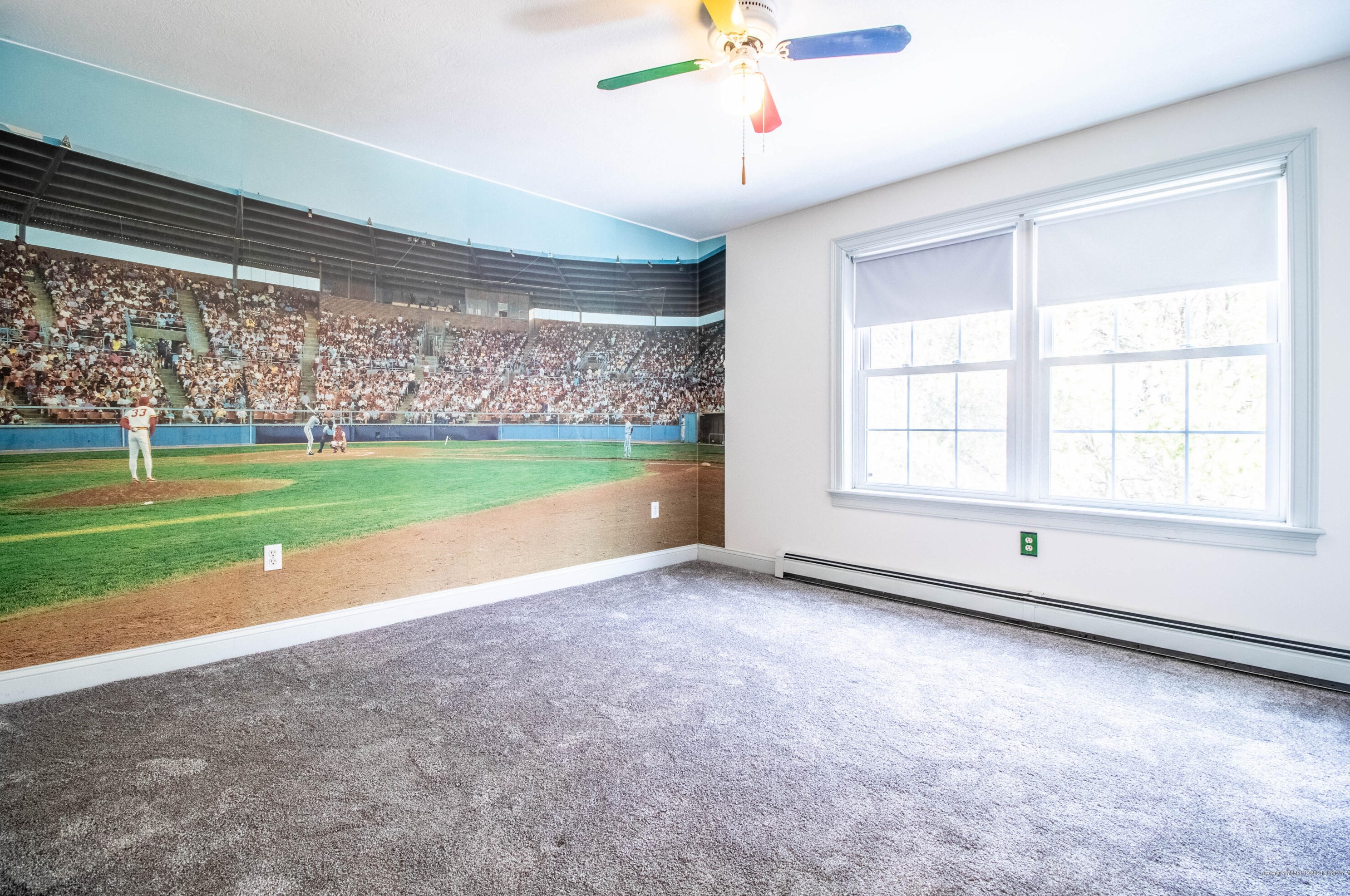 89 Alexander Dr, Gorham ME 04038-2161 exterior