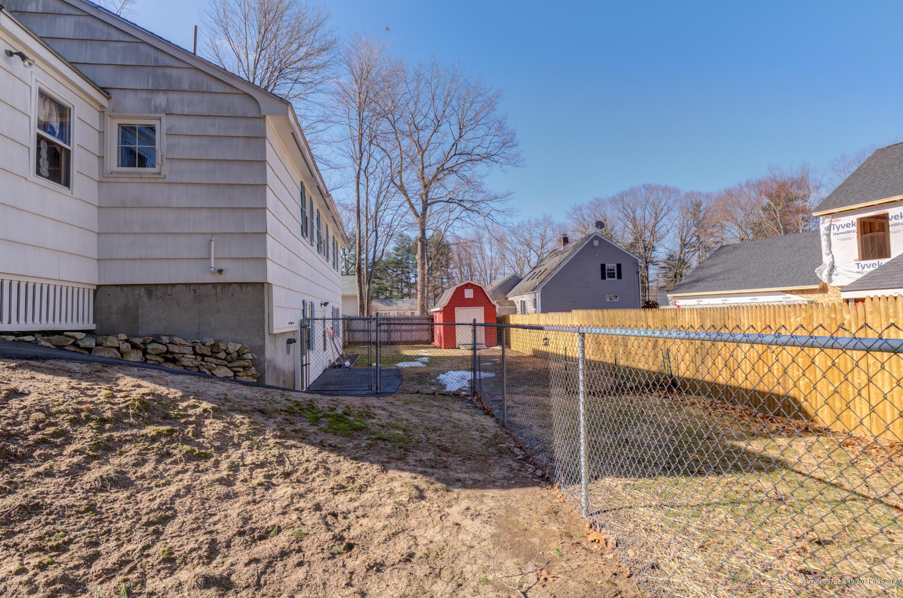 92 Woodvale St, Portland ME 04102-1324 exterior