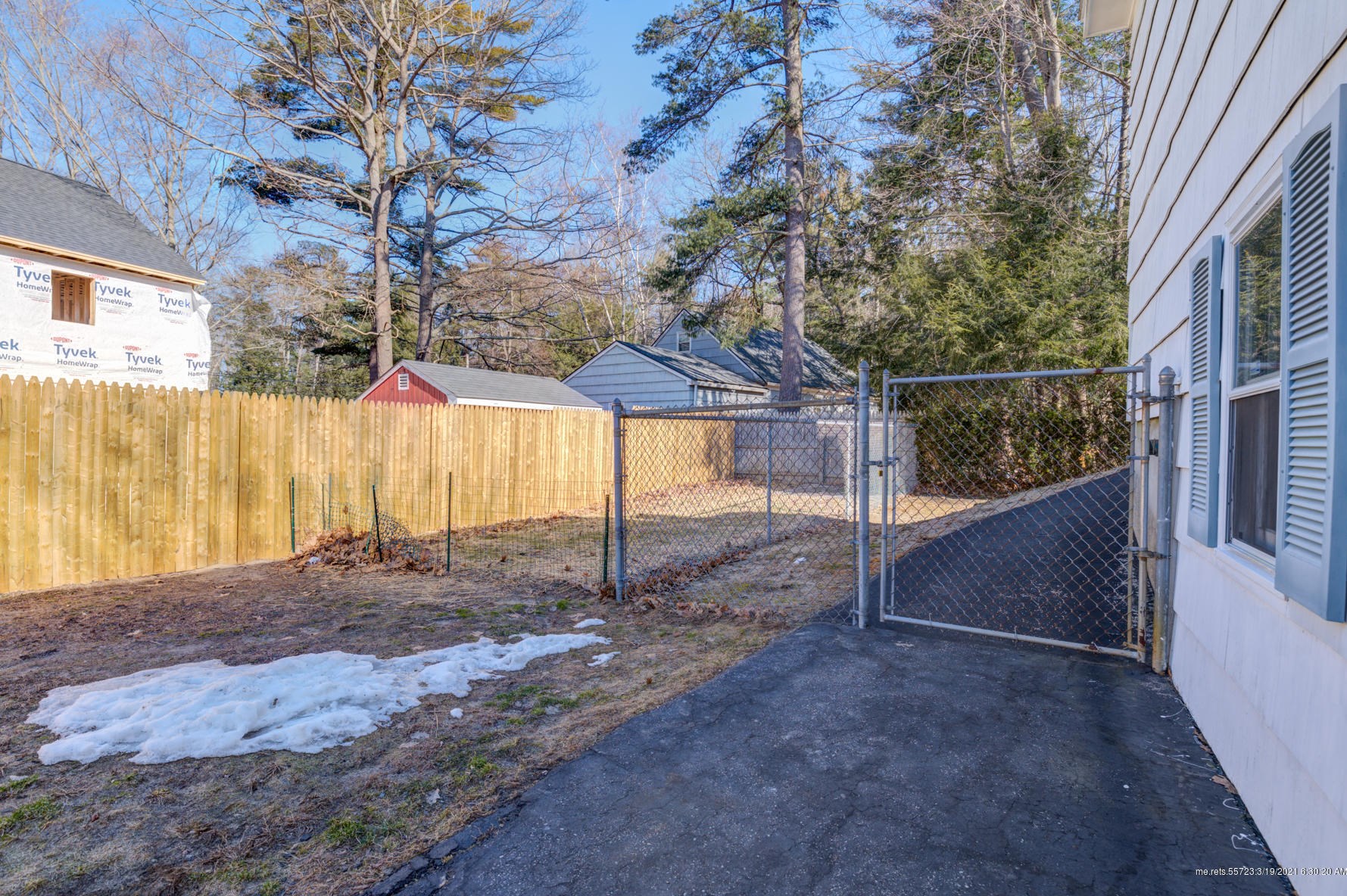 92 Woodvale St, Portland ME 04102-1324 exterior