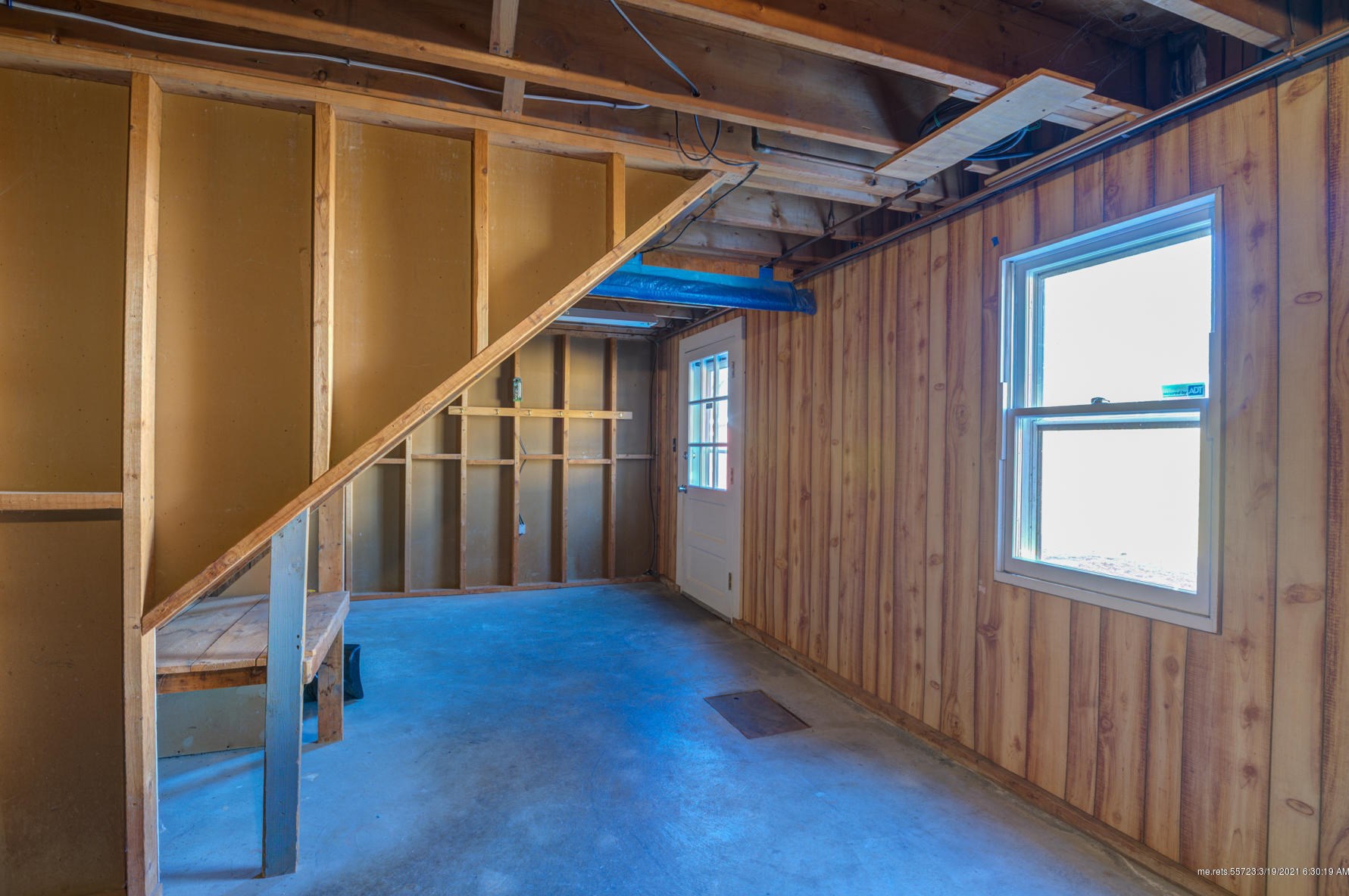 92 Woodvale St, Portland ME 04102-1324 exterior