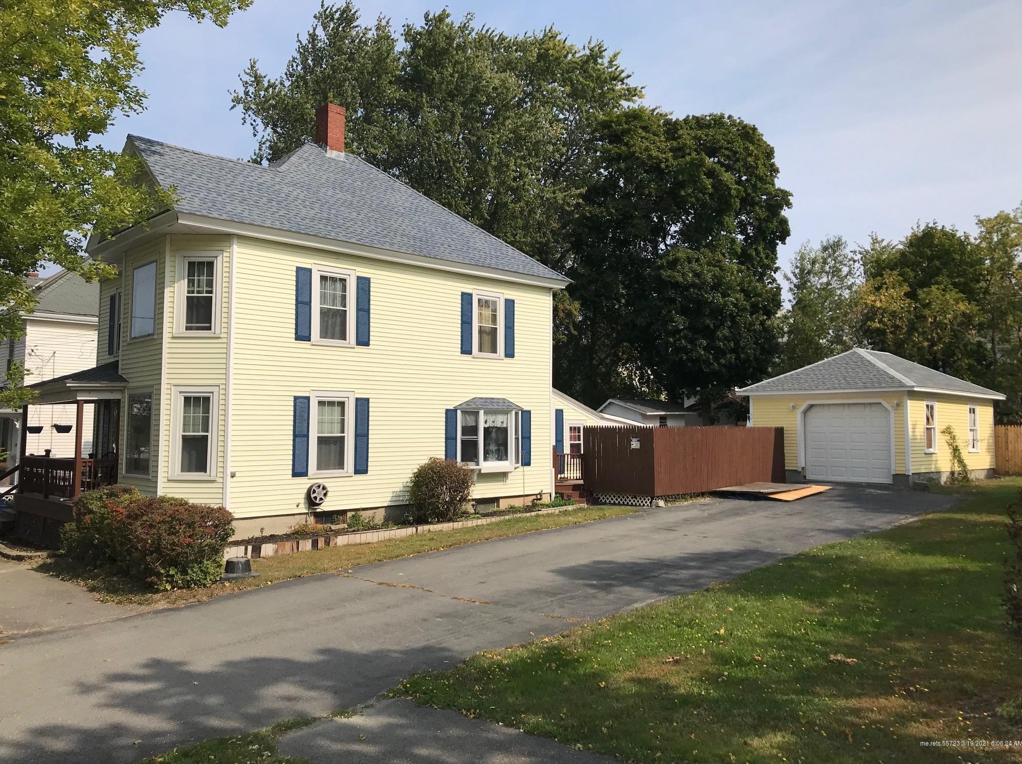 177 Elm St, Bangor, ME 04401 exterior