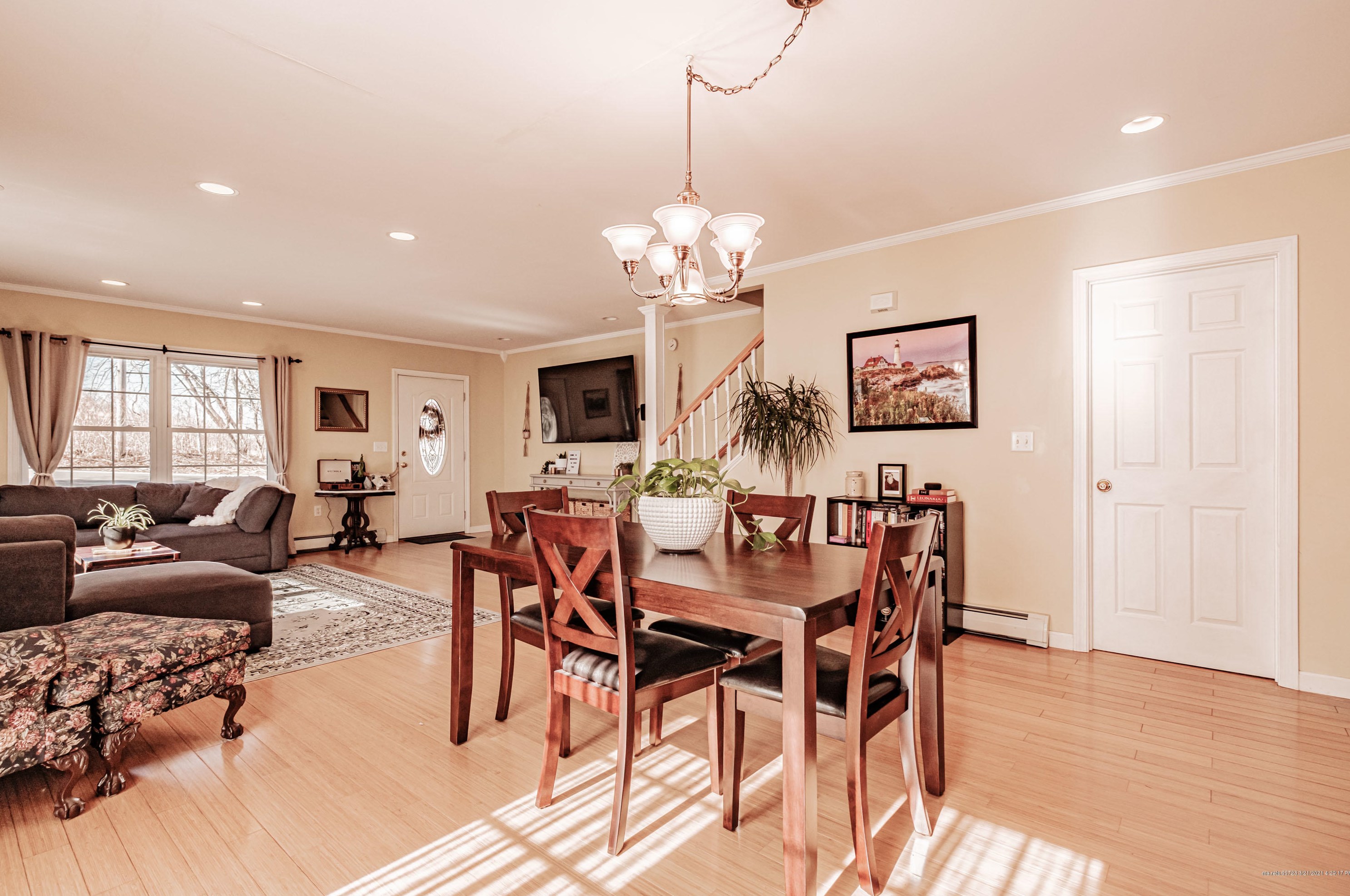 70 Ridgeland Ave, Portland ME 04106-4126 exterior