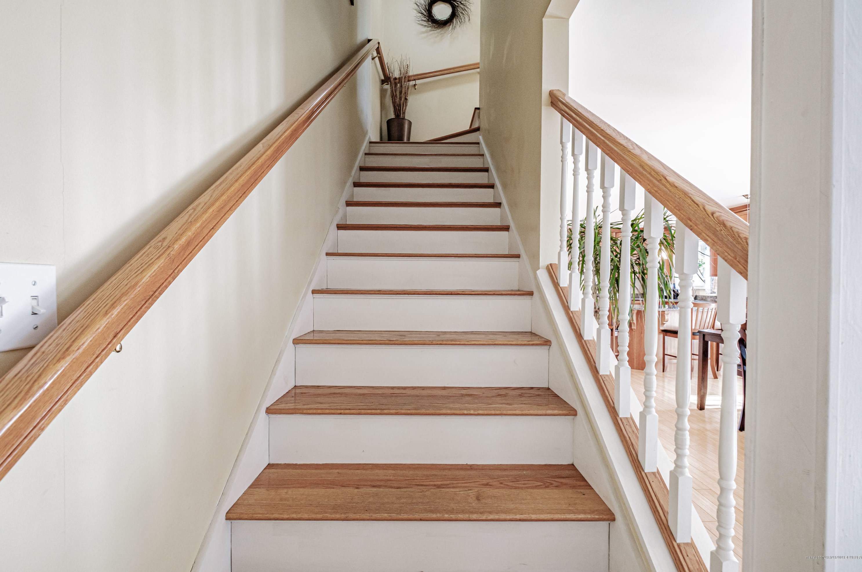 70 Ridgeland Ave, Portland ME 04106-4126 exterior