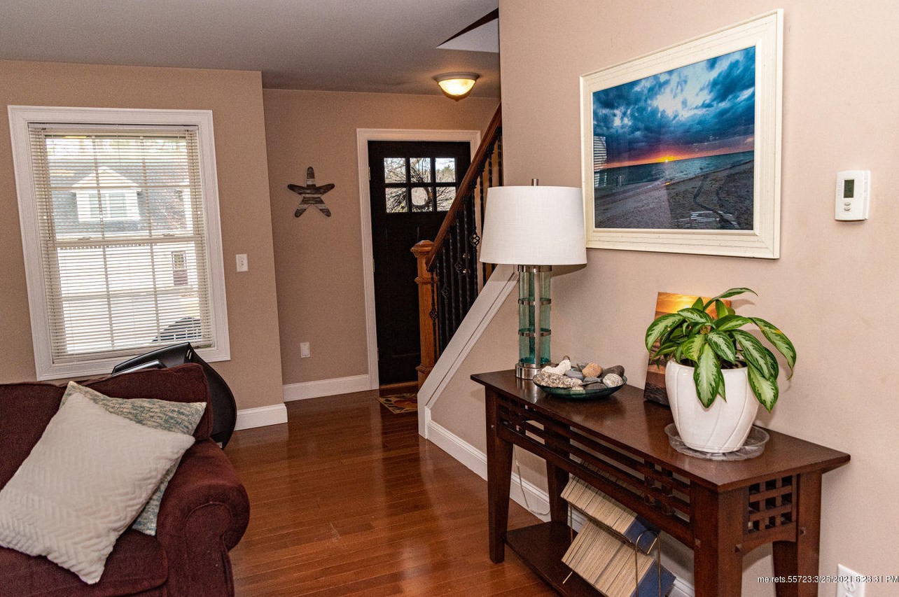 39 Liberty Way, Portland ME  04103-3954 exterior