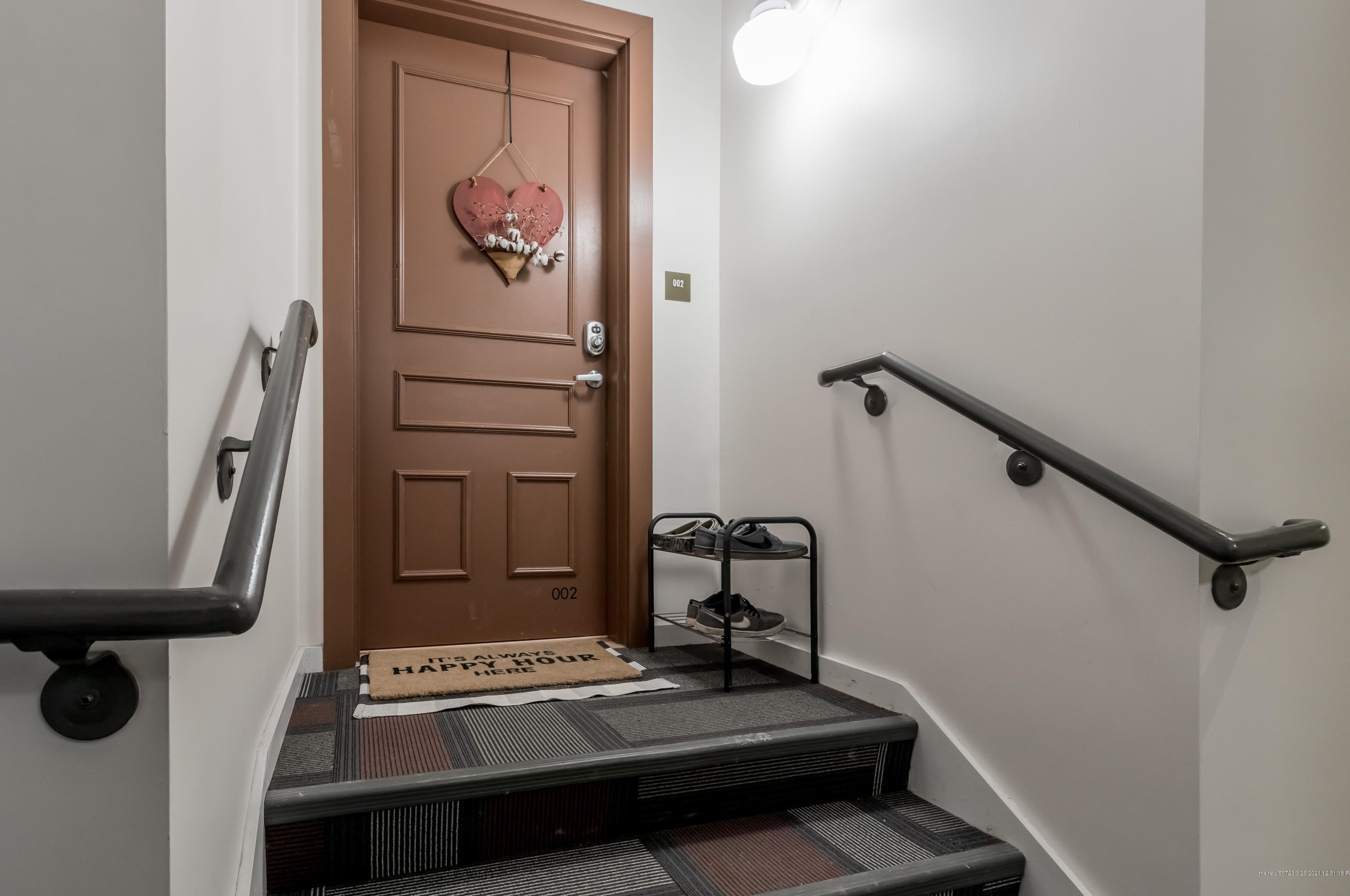 172 Falmouth St #002, Portland, ME 04102