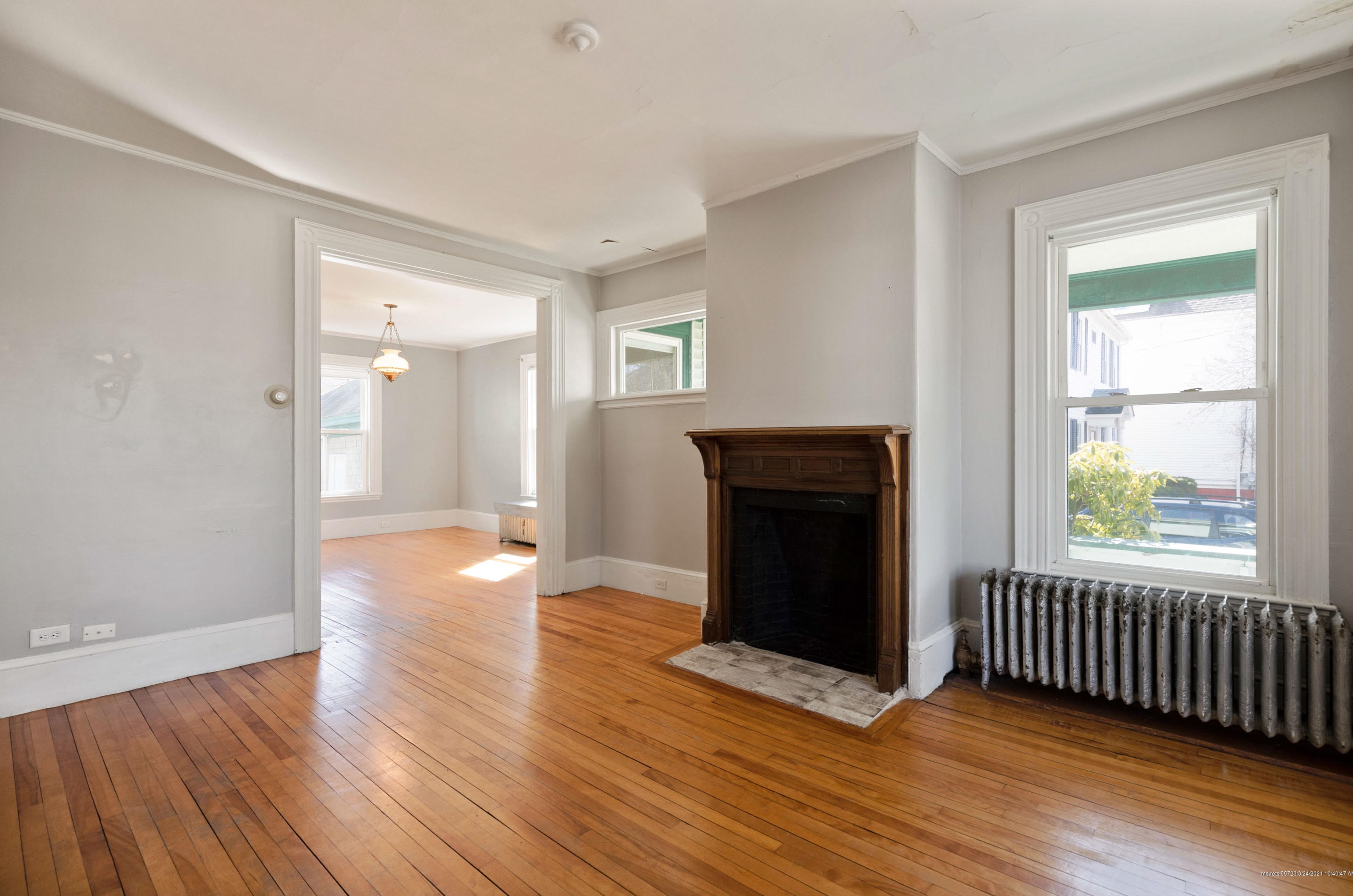 36 Pitt St, Portland ME  04105-1618 exterior