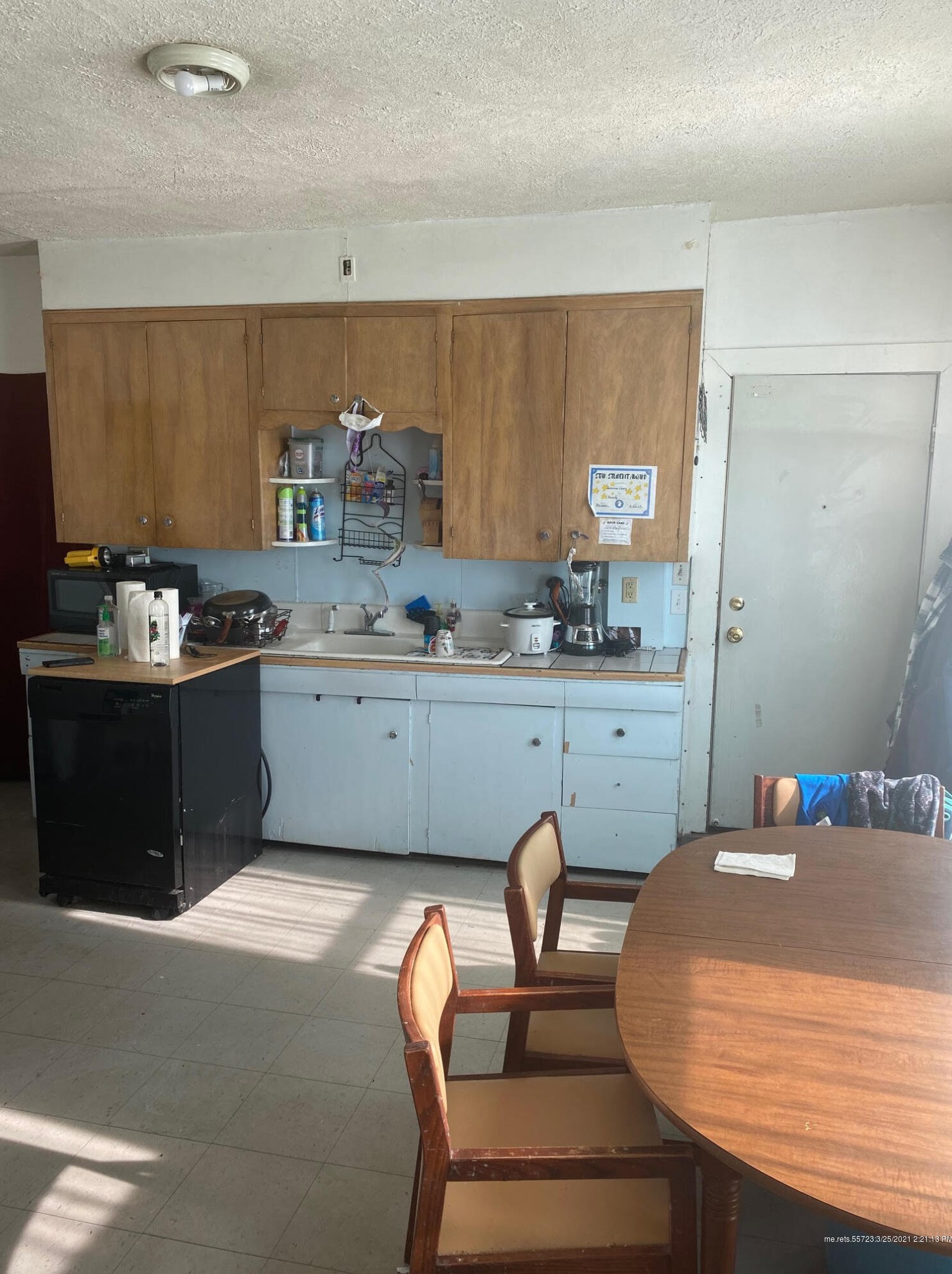 88 Elm St, Lewiston, ME 04240