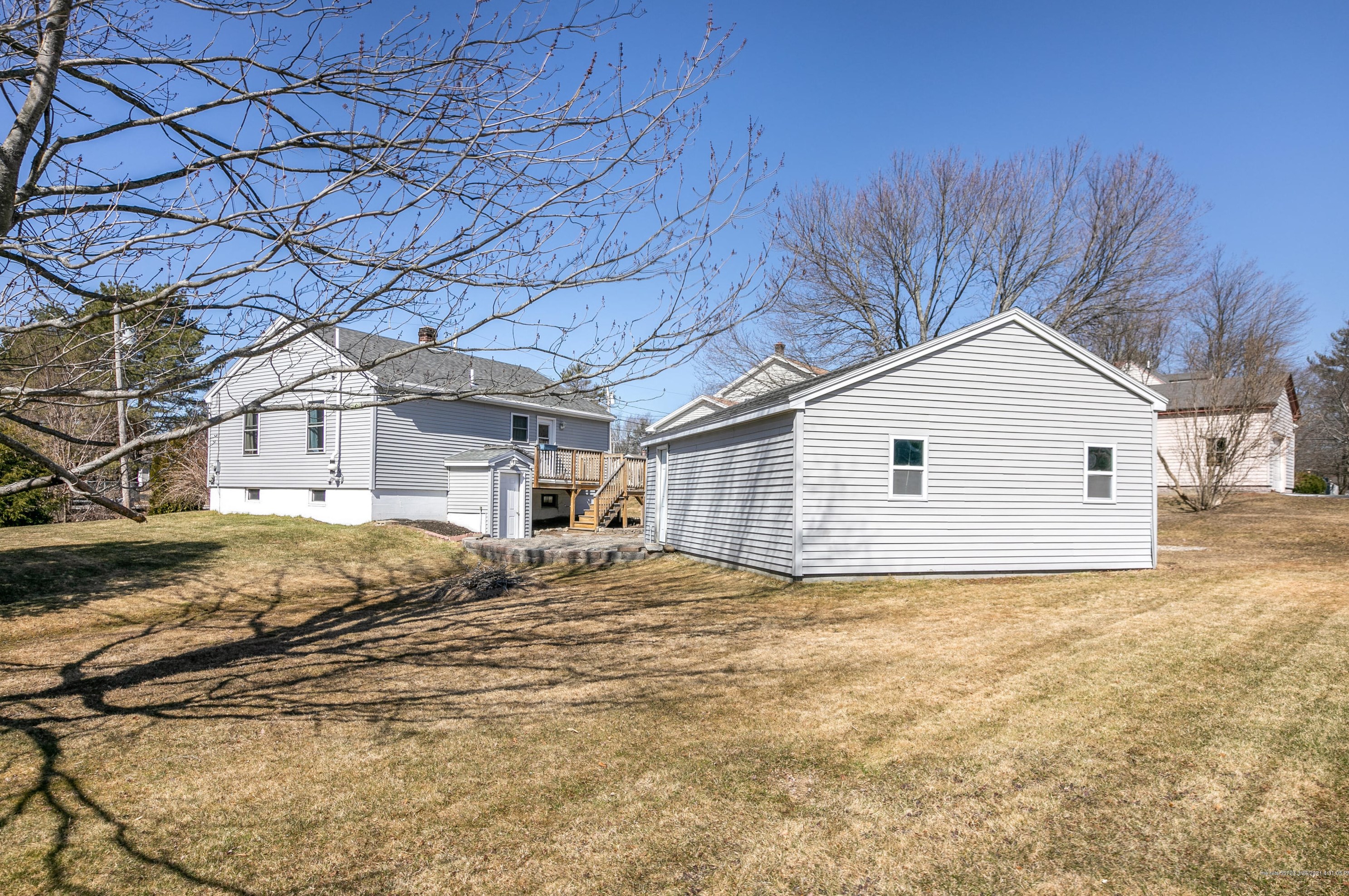 101 Maple St, Saco ME  04072-3161 exterior