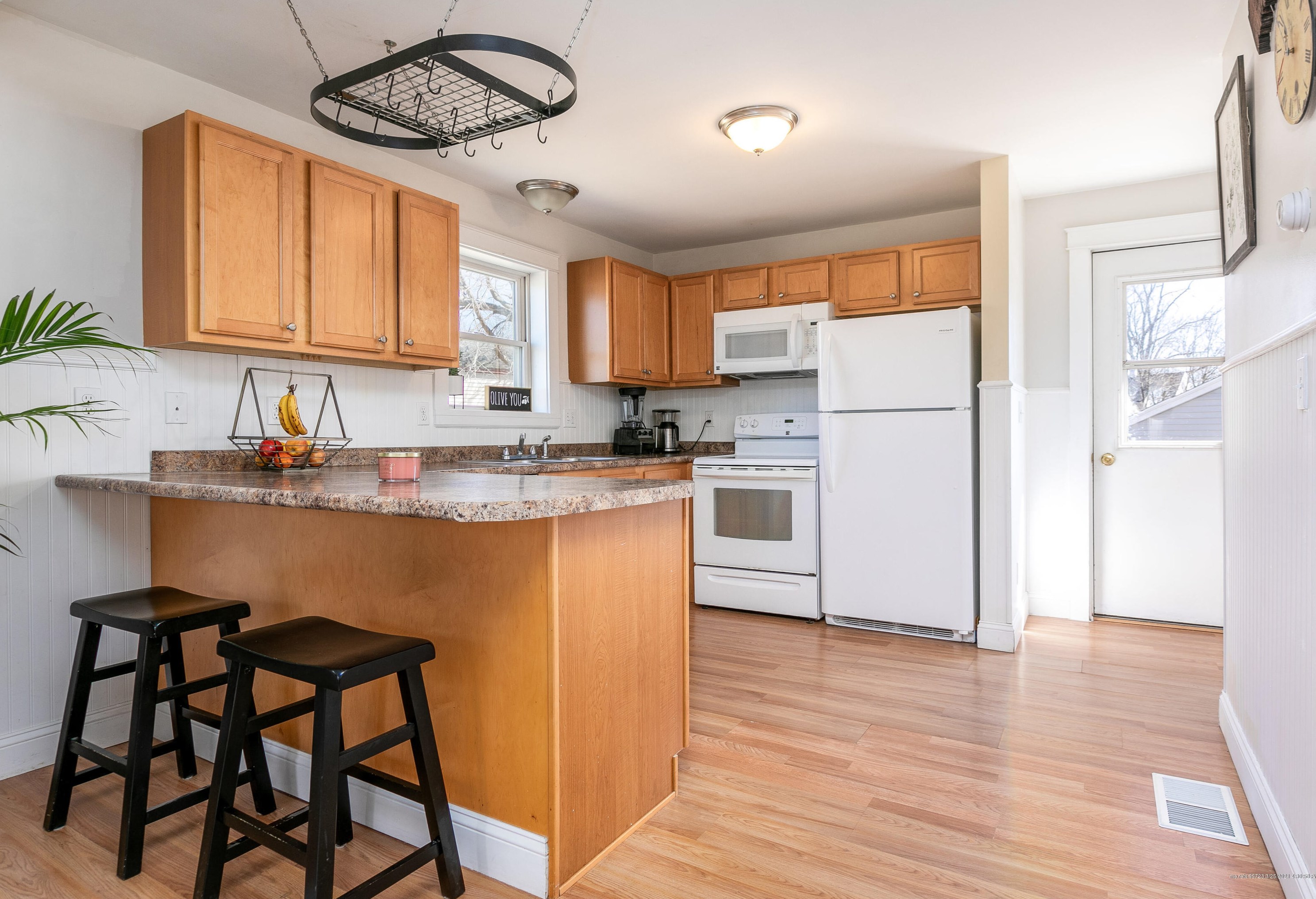 101 Maple St, Saco ME  04072-3161 exterior