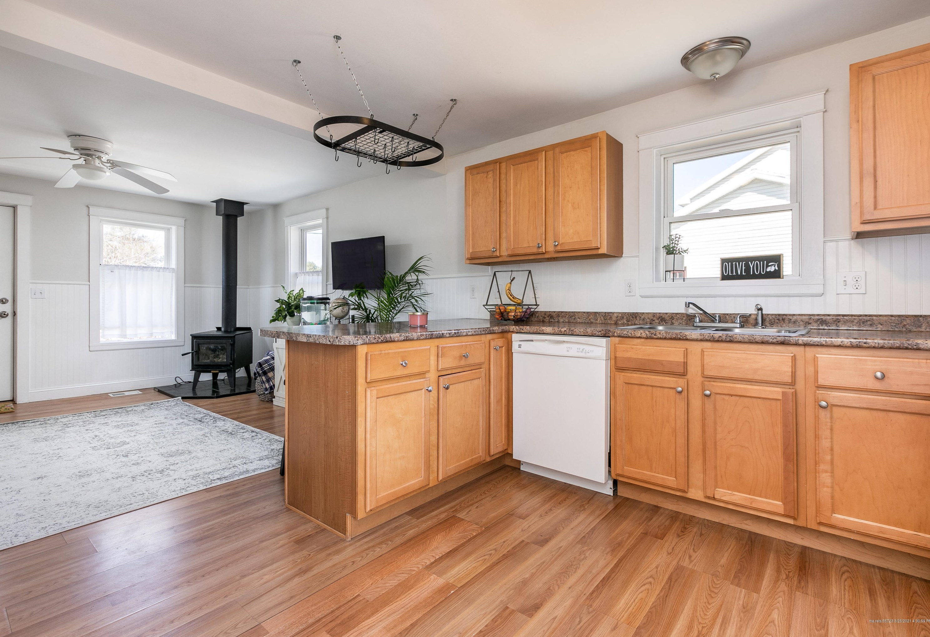 101 Maple St, Saco ME  04072-3161 exterior