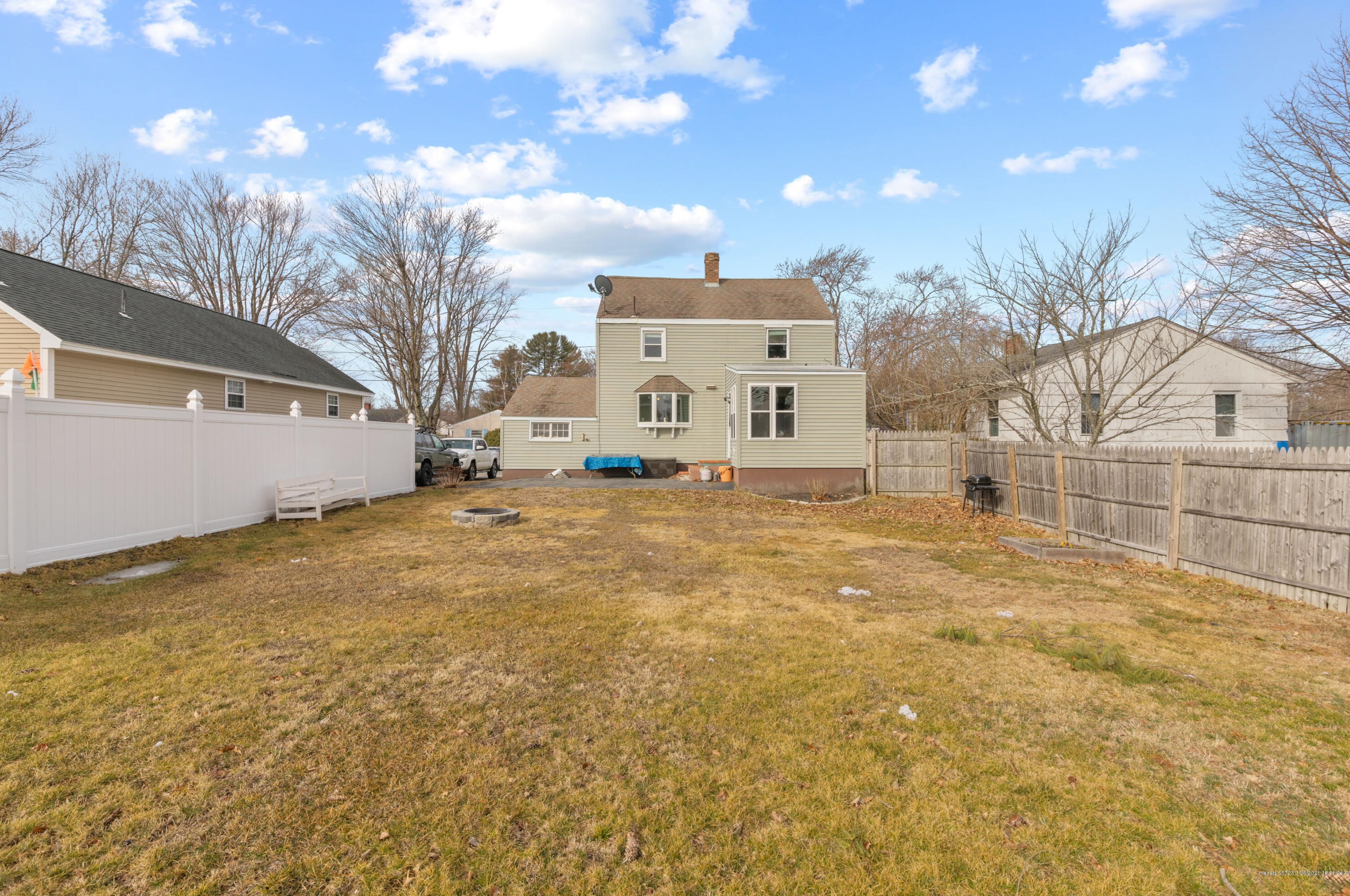 114 Dawson St, Portland ME  04106-3439 exterior