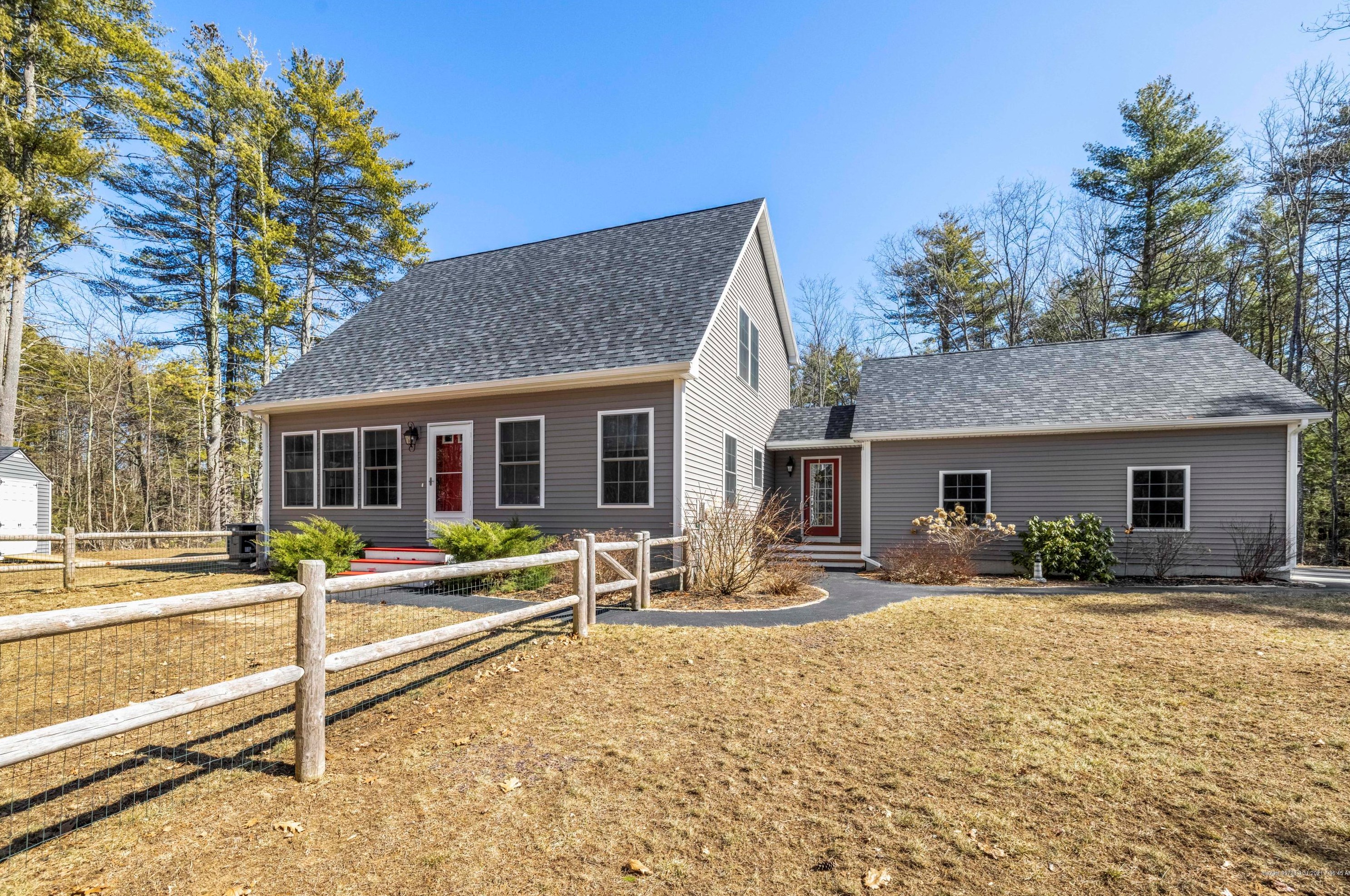 39 Ross Rd, Saco, ME 04072-1538