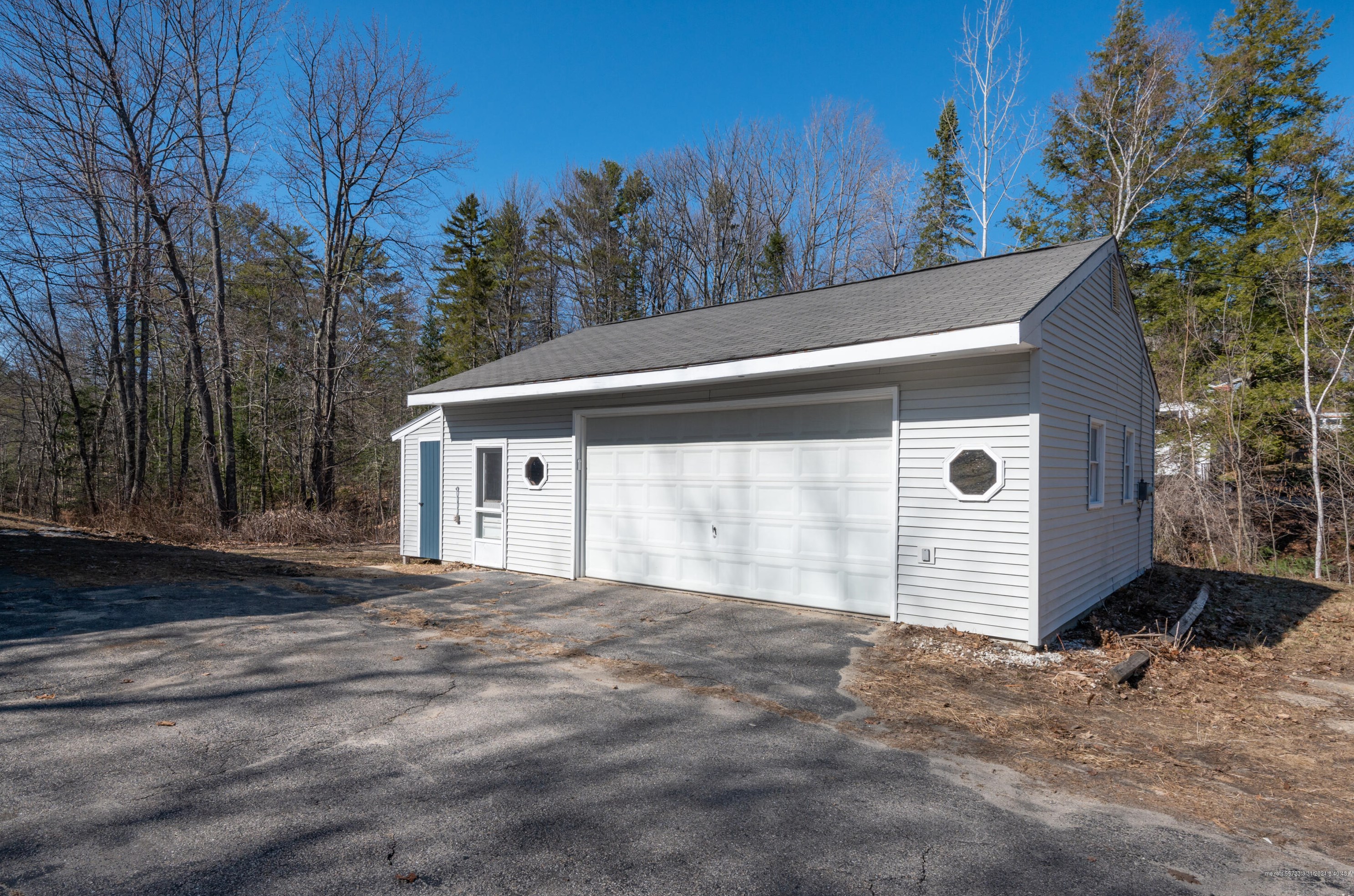 40 Albion Rd, Windham, ME 04062