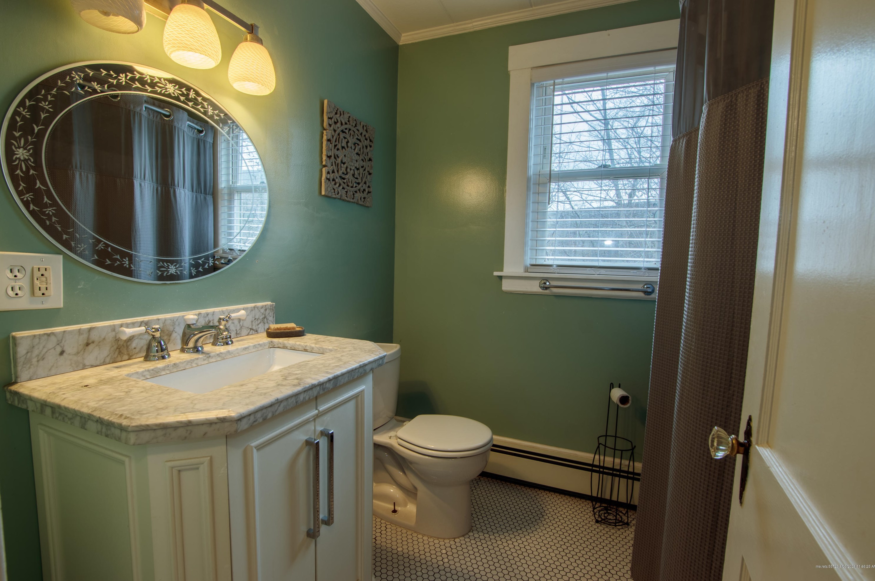 27 Lemist St, Bangor ME  04401-3432 exterior