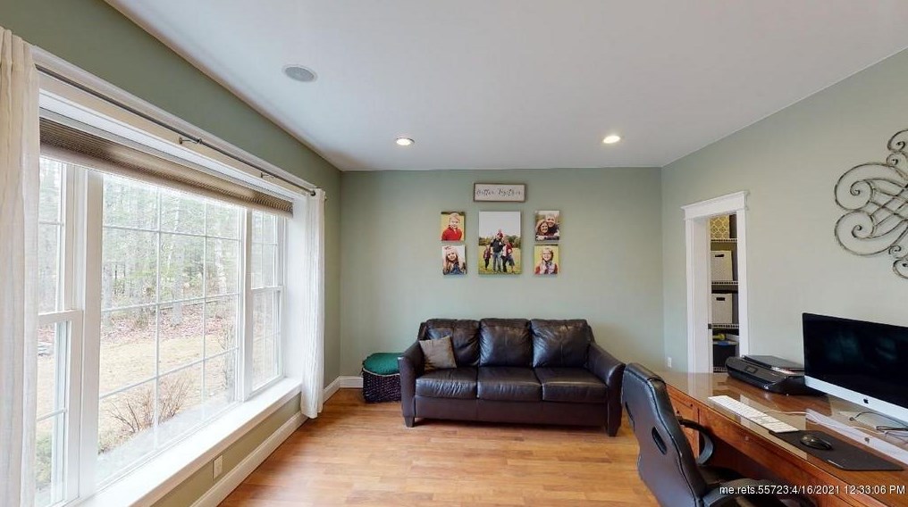 46 Wintergreen Way, Brewer, ME 04412