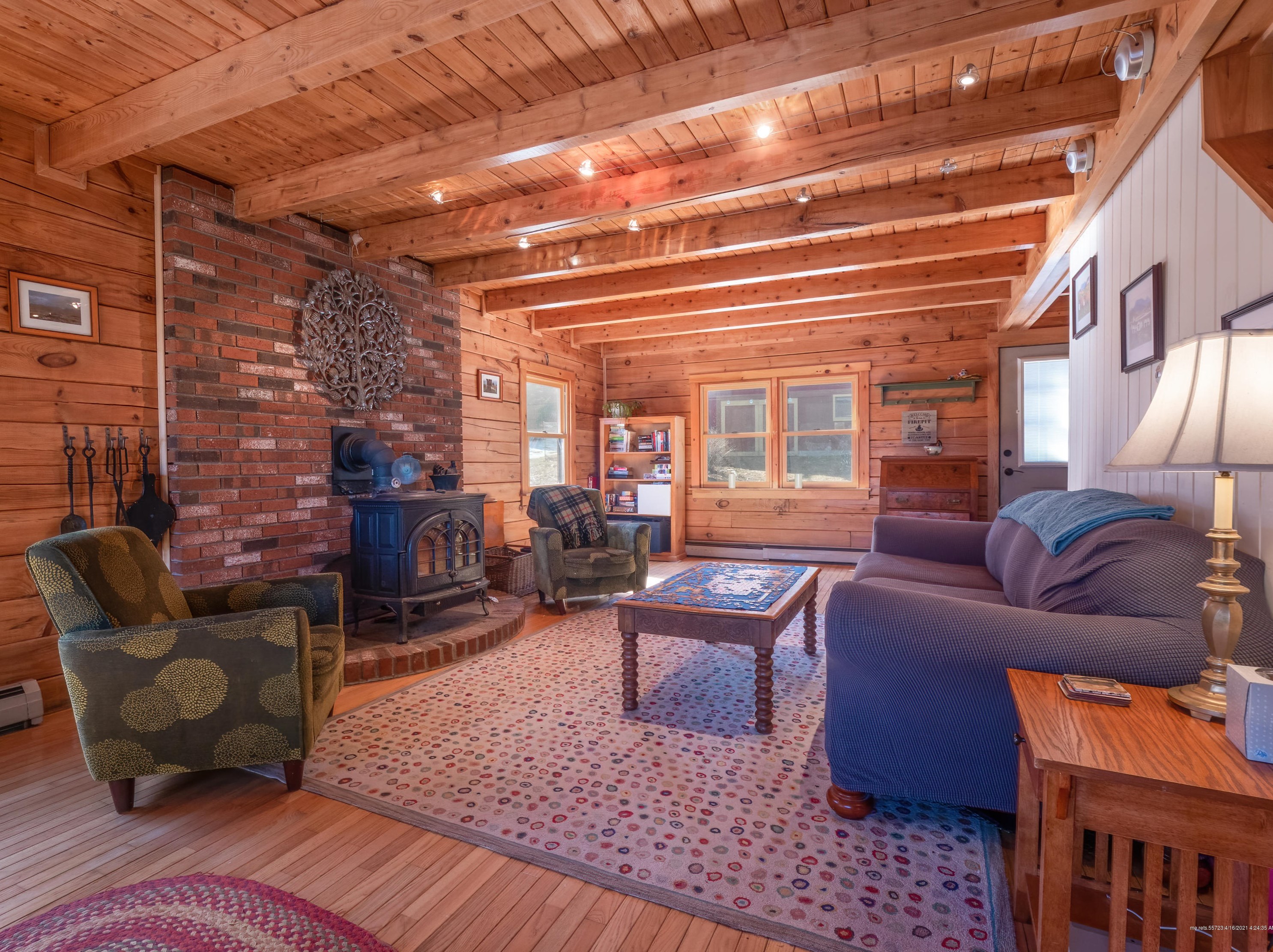 102 River Rd, Waltham, ME 04605