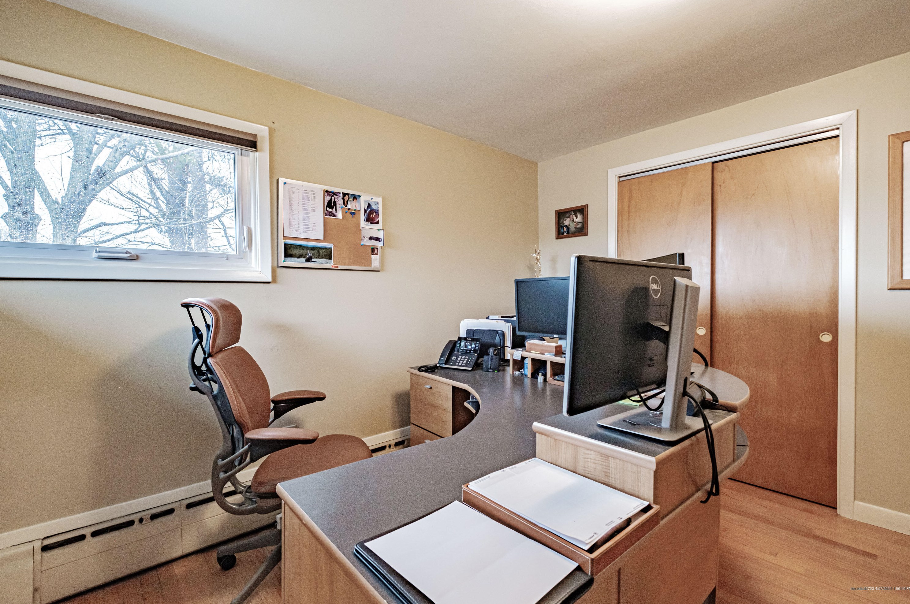 690 Main St, Gorham ME  04038-2622 exterior