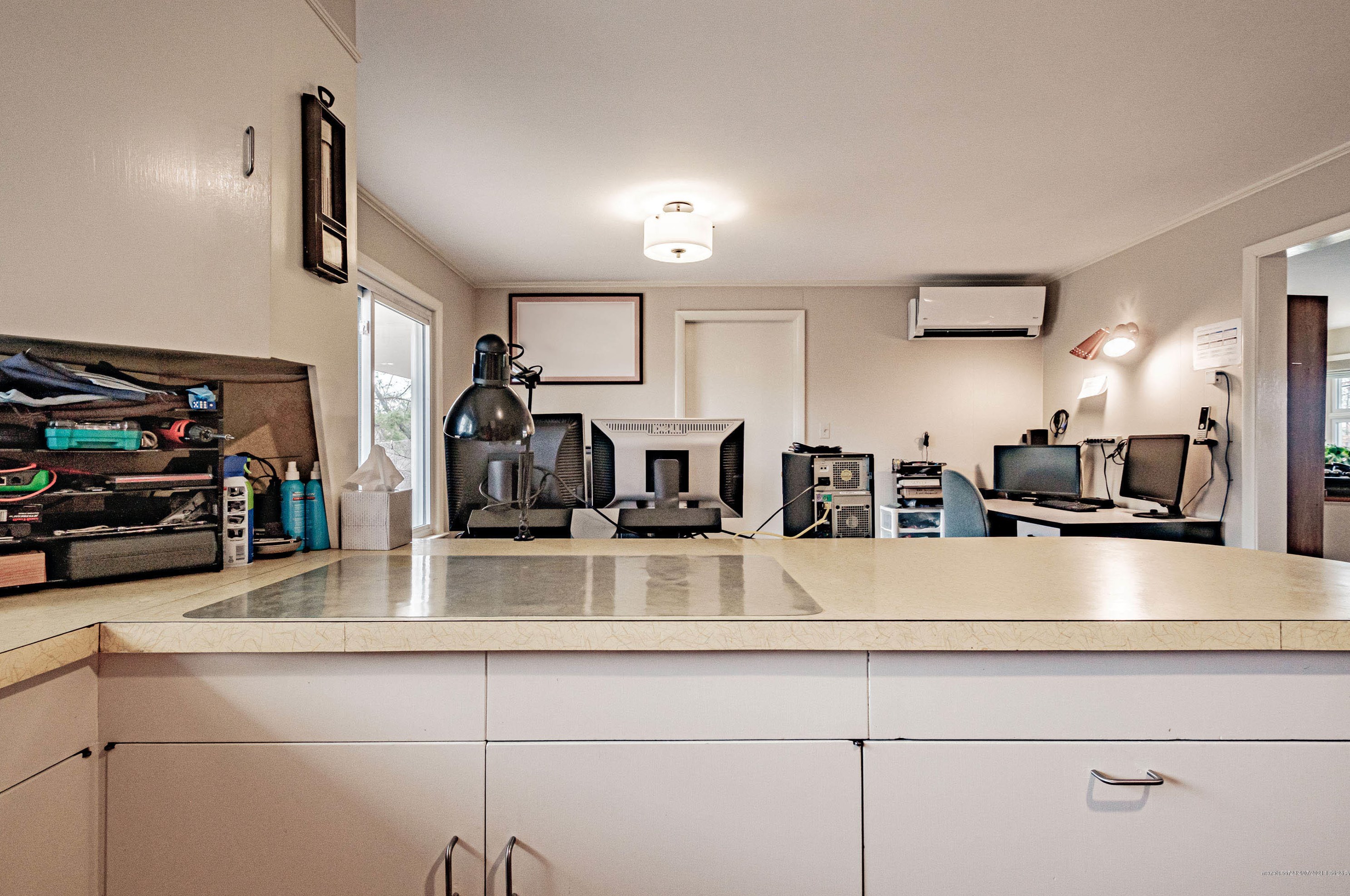 690 Main St, Gorham ME  04038-2622 exterior