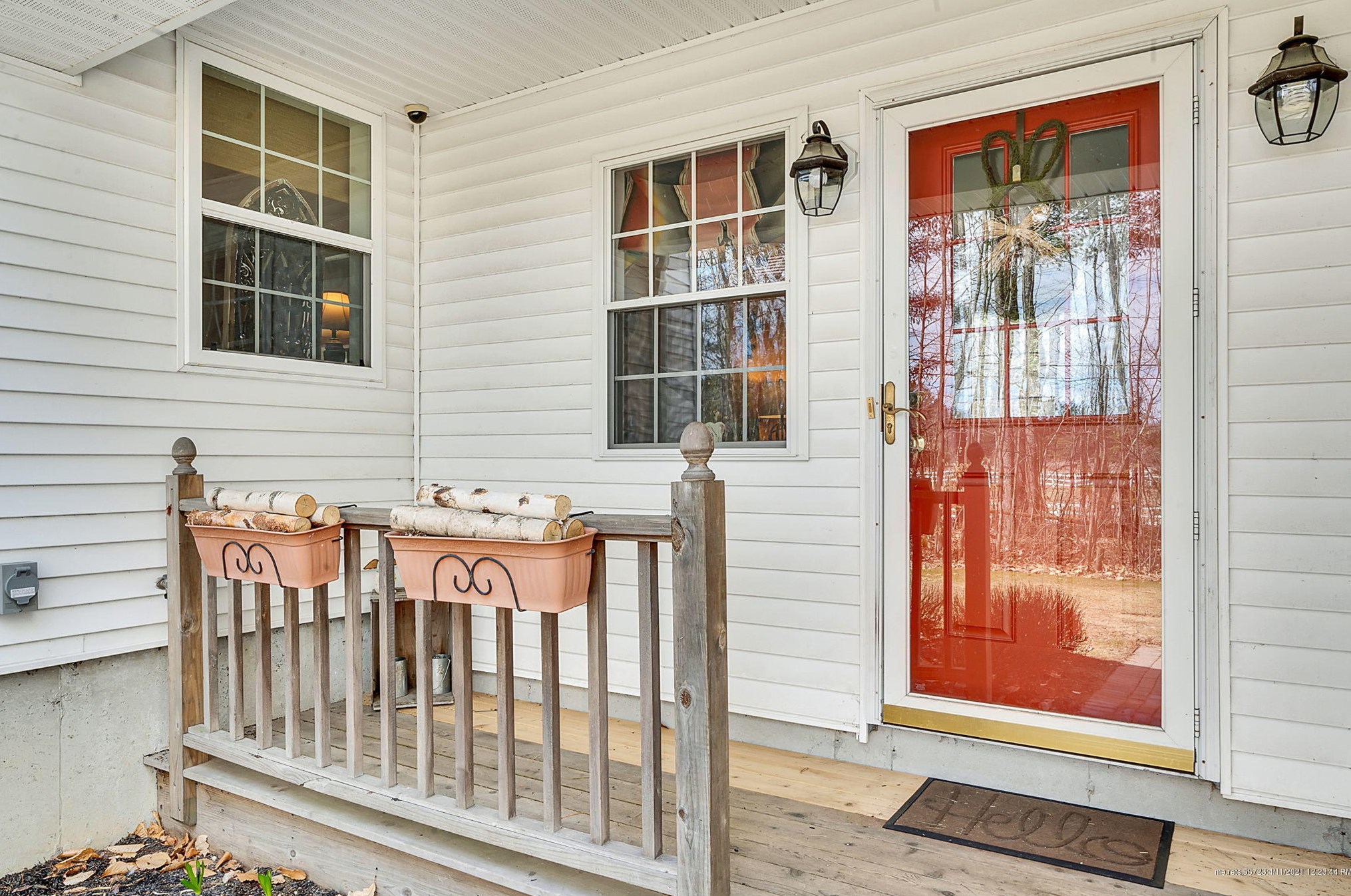 420 Gray Rd, Portland, ME 04105-2522