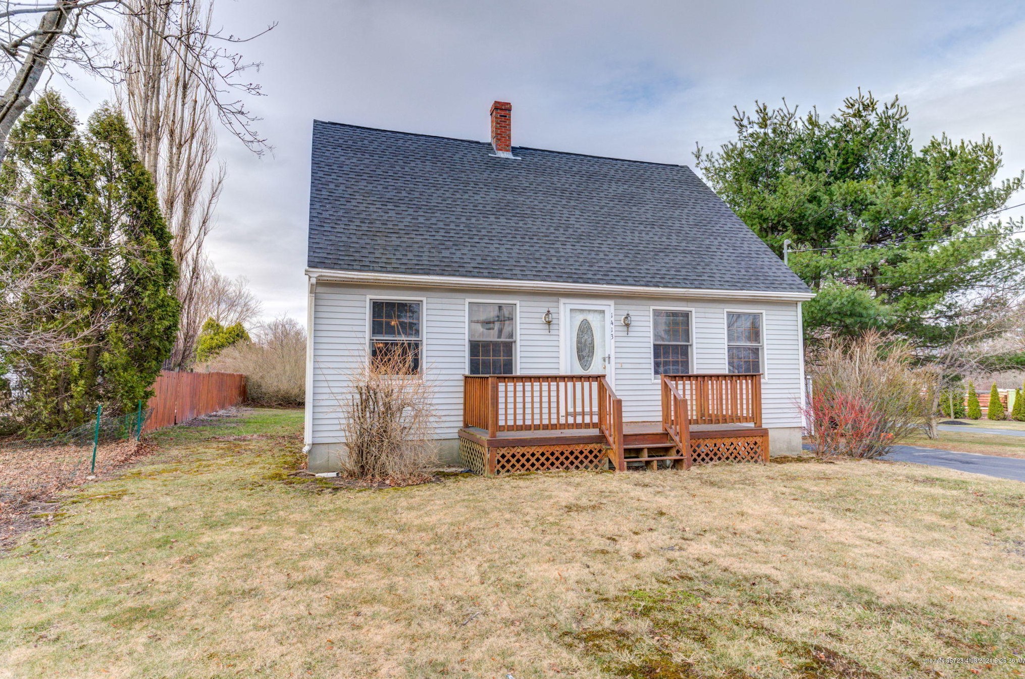 1413 Riverside St, Portland, ME 04103 exterior