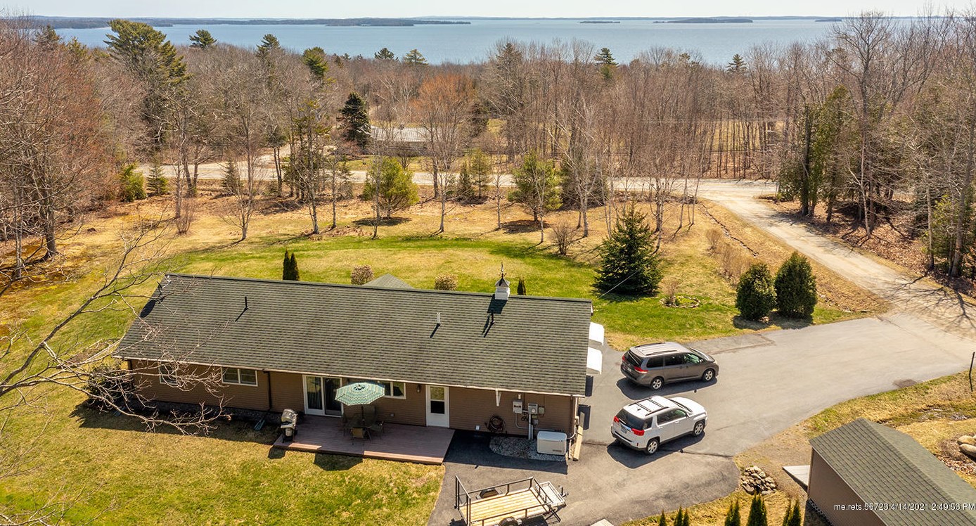 7 S Ridge Dr, Northport, ME 04849